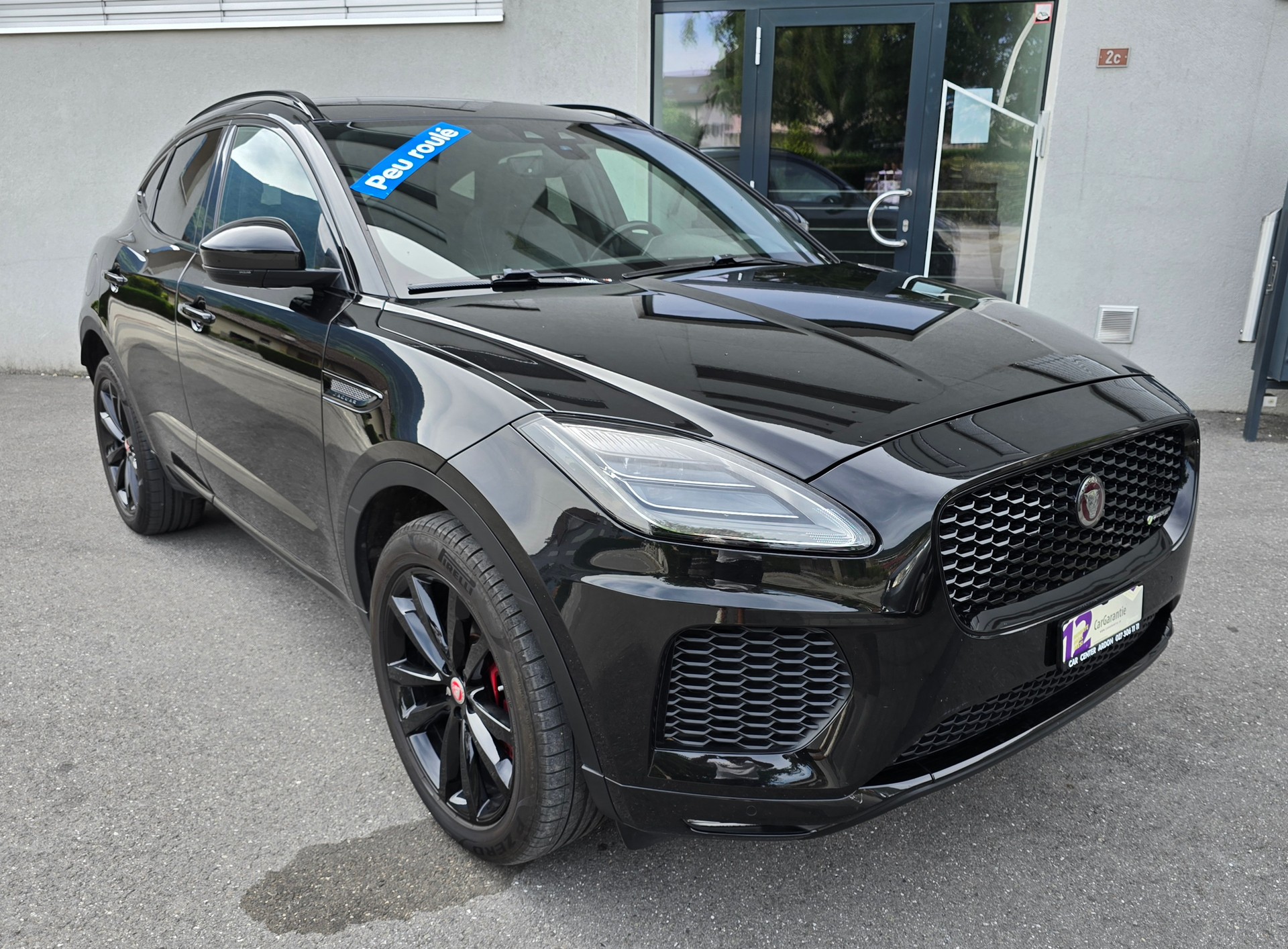 JAGUAR E-Pace 2.0 P250 R-Dynamic HSE AWD-image-8