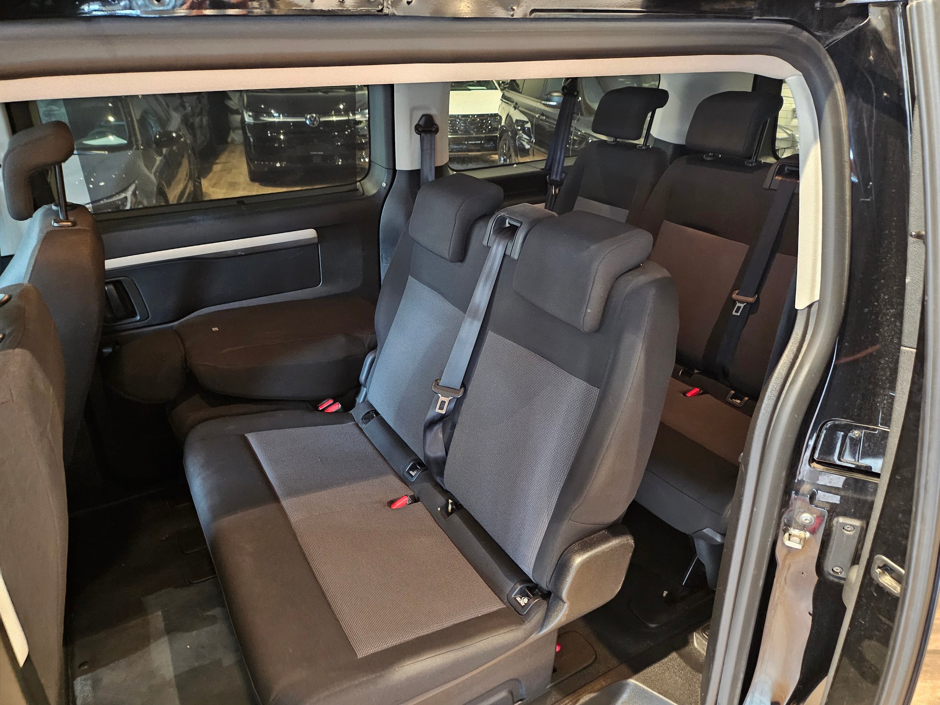 PEUGEOT Traveller 2.0 BlueHDi Lang 🔥8 Plätzer 🔥AHK 2300KG🔥-image-24