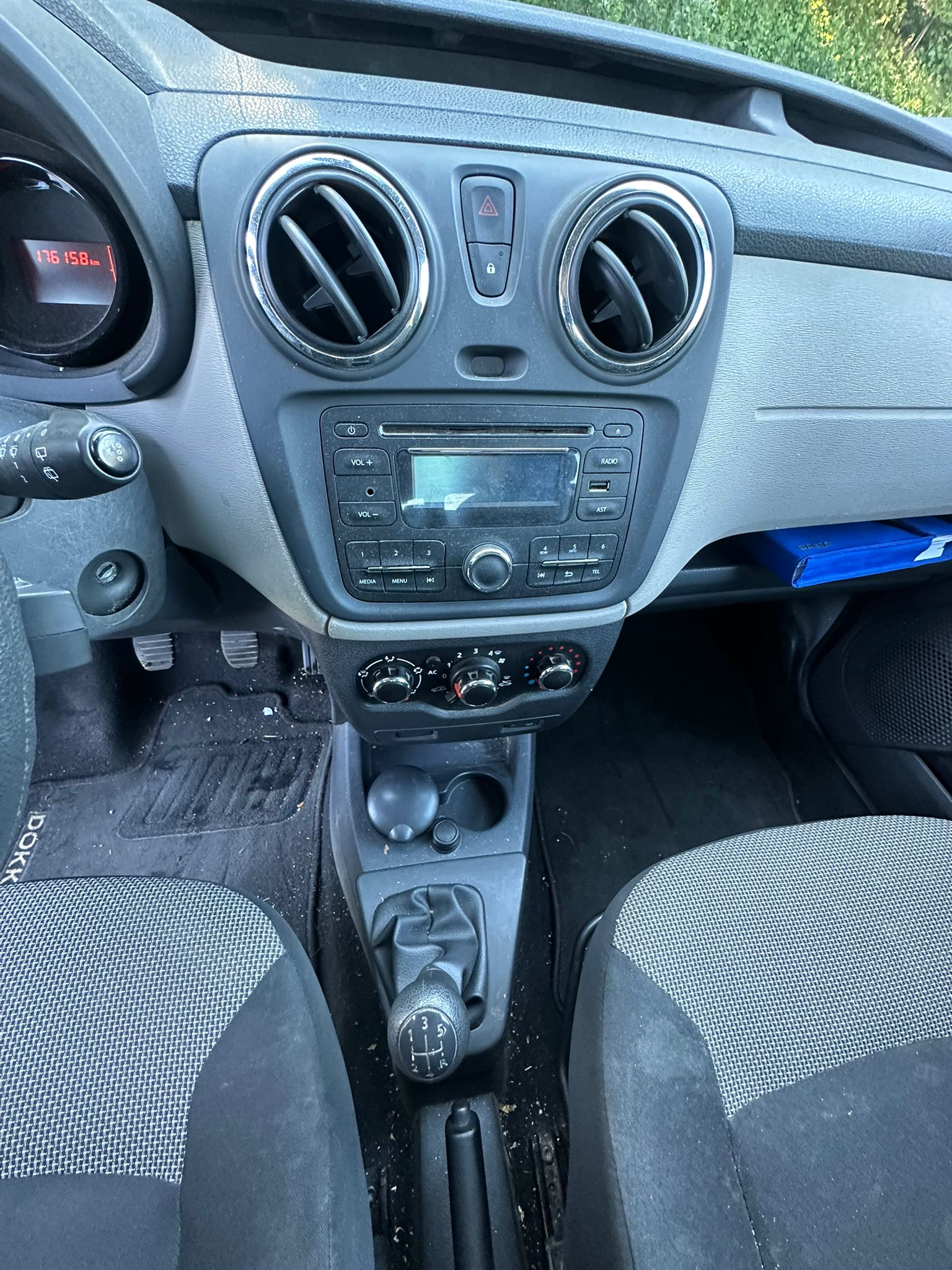 DACIA Dokker 1.5 dCi Supreme-image-9