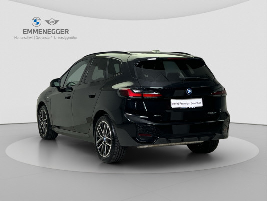 BMW 230e xDr. Act. T. M Sport-showroom-element-2