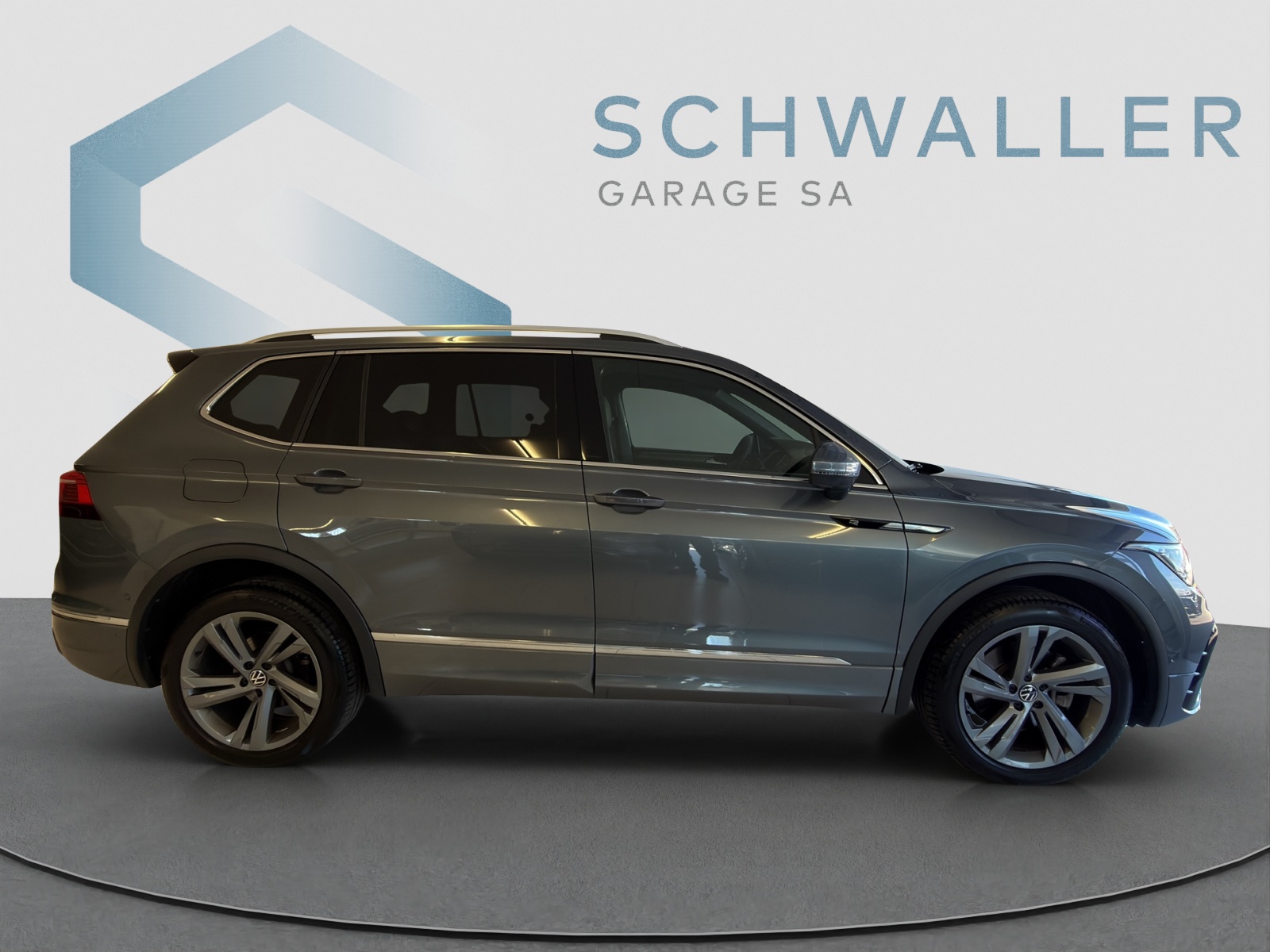VW Tiguan Allspace 2.0 TDI SCR R-Line DSG-image-2