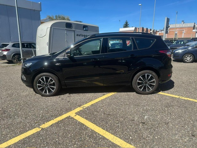 FORD Kuga 1.5 SCTi ST Line High 2WD-image-1
