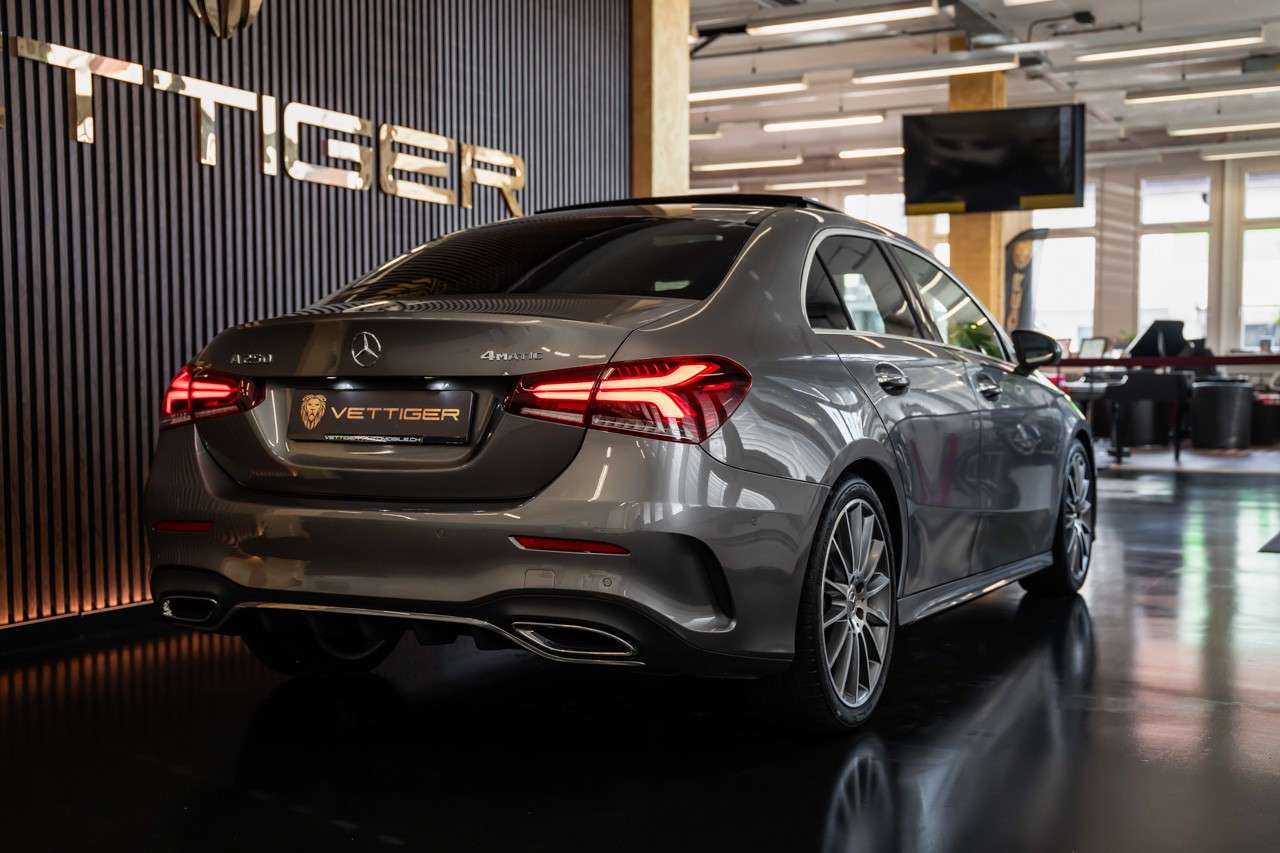 MERCEDES-BENZ A 250 4Matic AMG Line 4Matic 7G-DCT-image-6