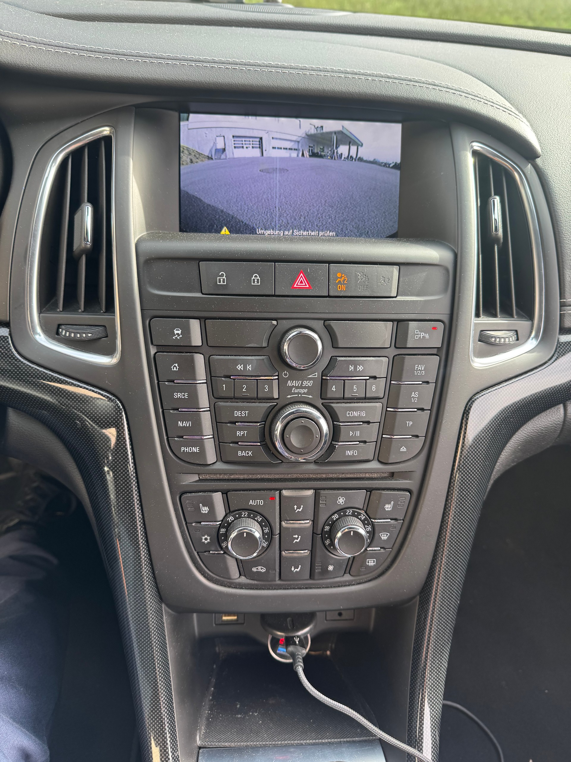 OPEL Cascada 1.6i 16V Automat-image-11