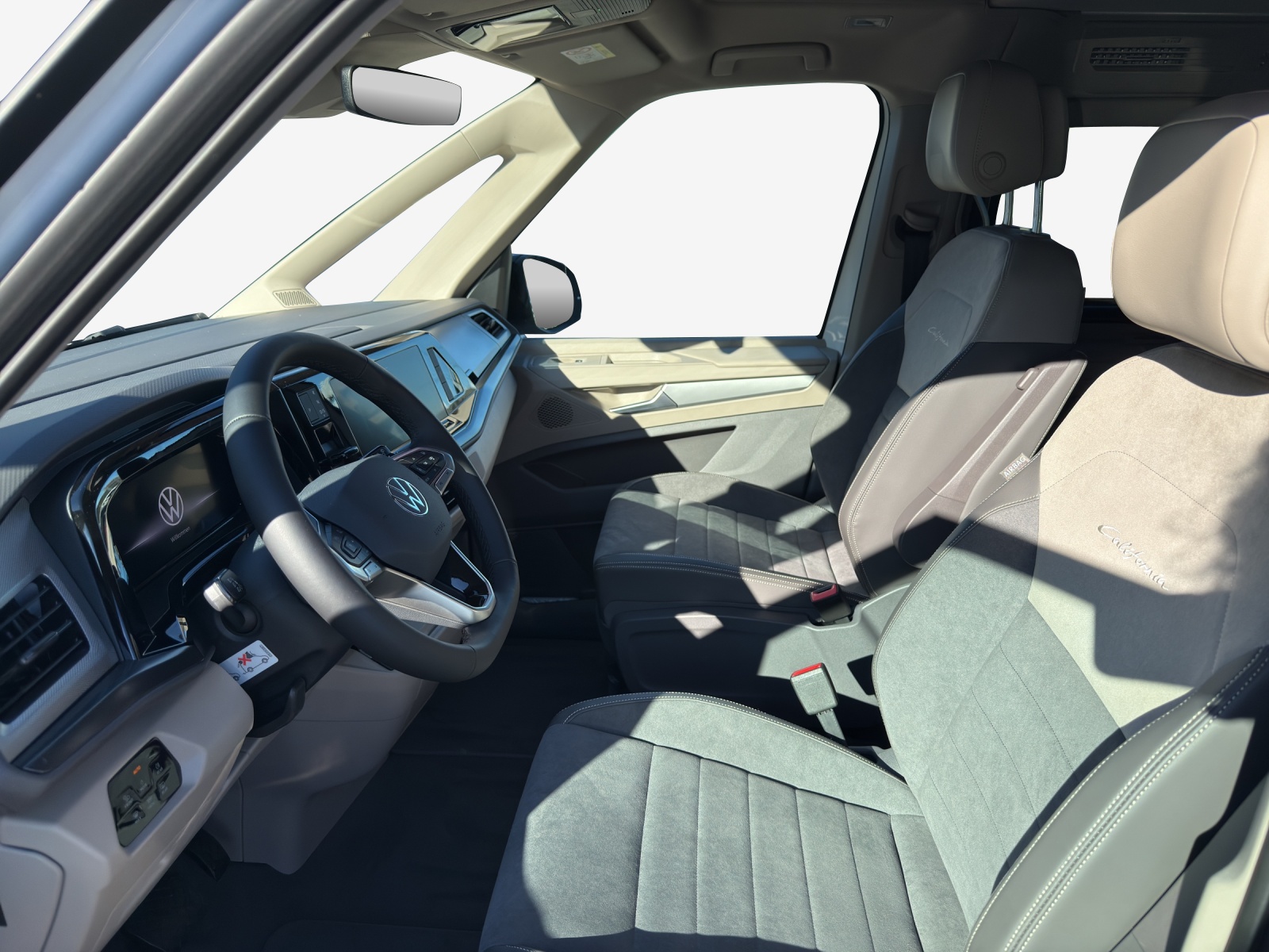 VW California eHybrid Beach Tour 4Motion-image-7