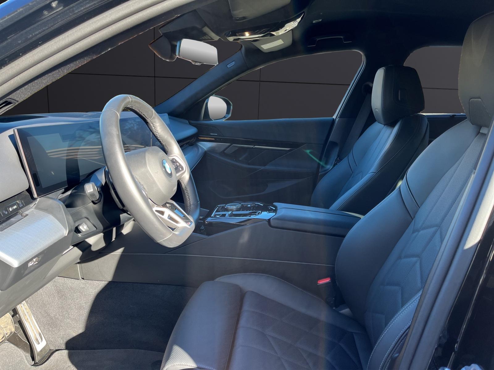 BMW 5er Reihe G61 Touring 520d xDrive-image-1