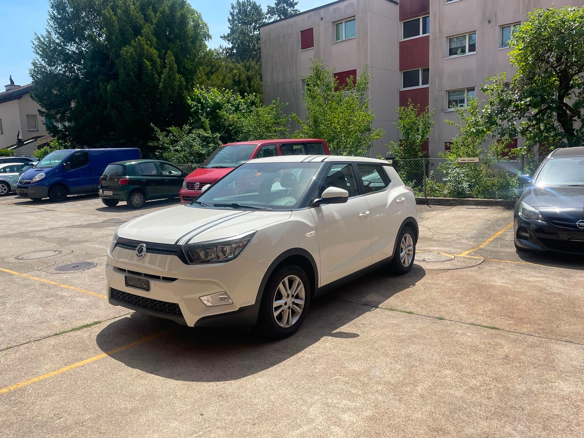 KGM-SsangYong Tivoli 1.6 e-XGi Quartz 2WD-image-5