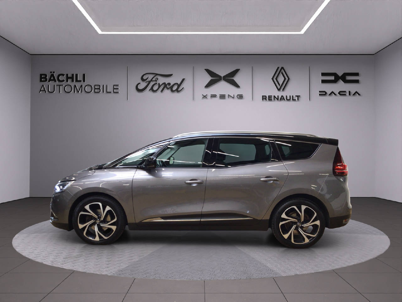 RENAULT Grand Scénic 1.6 dCi 160 PS Bose-image-2