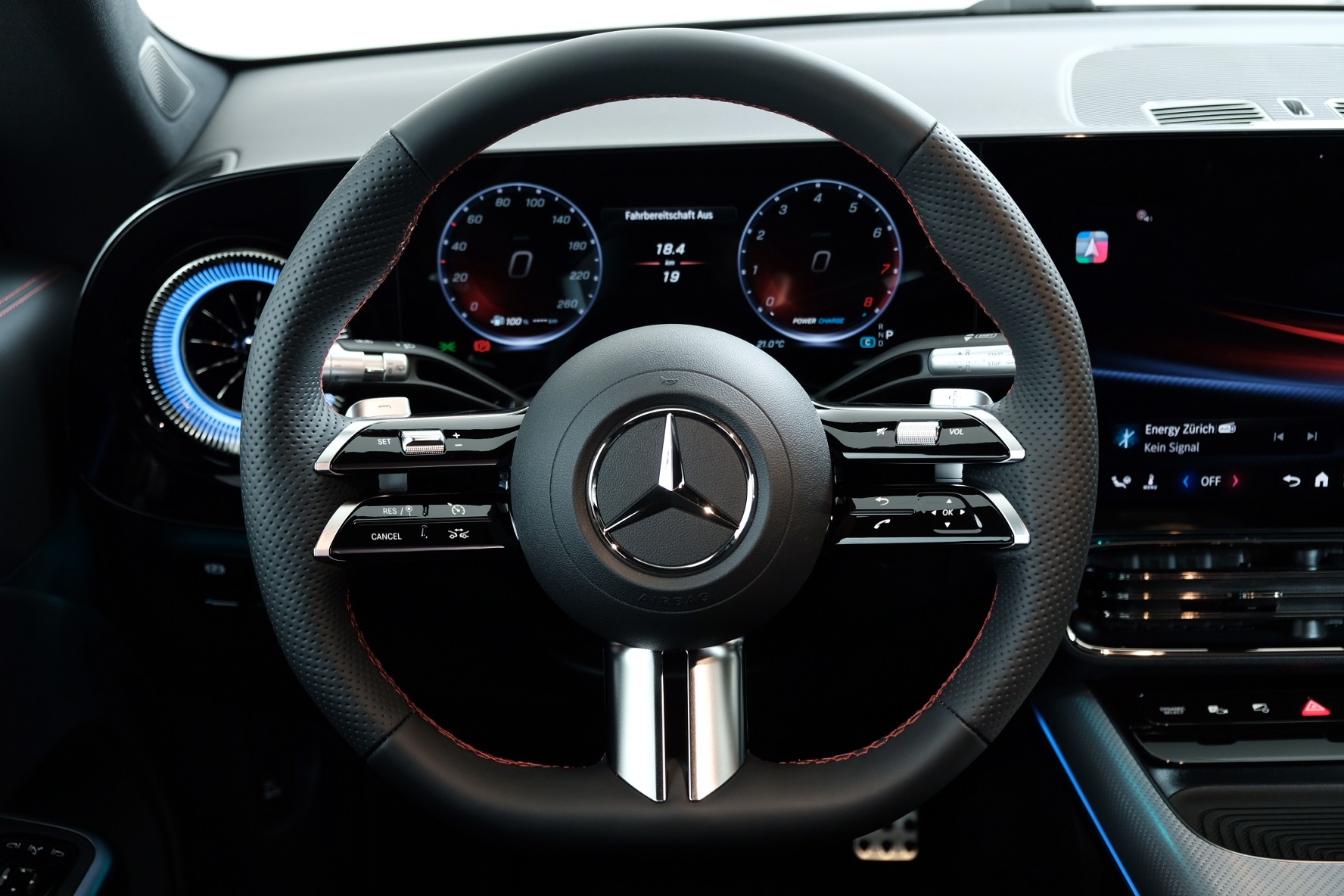 MERCEDES-BENZ CLA 220 AMG Line 4Matic SB X178-image-7