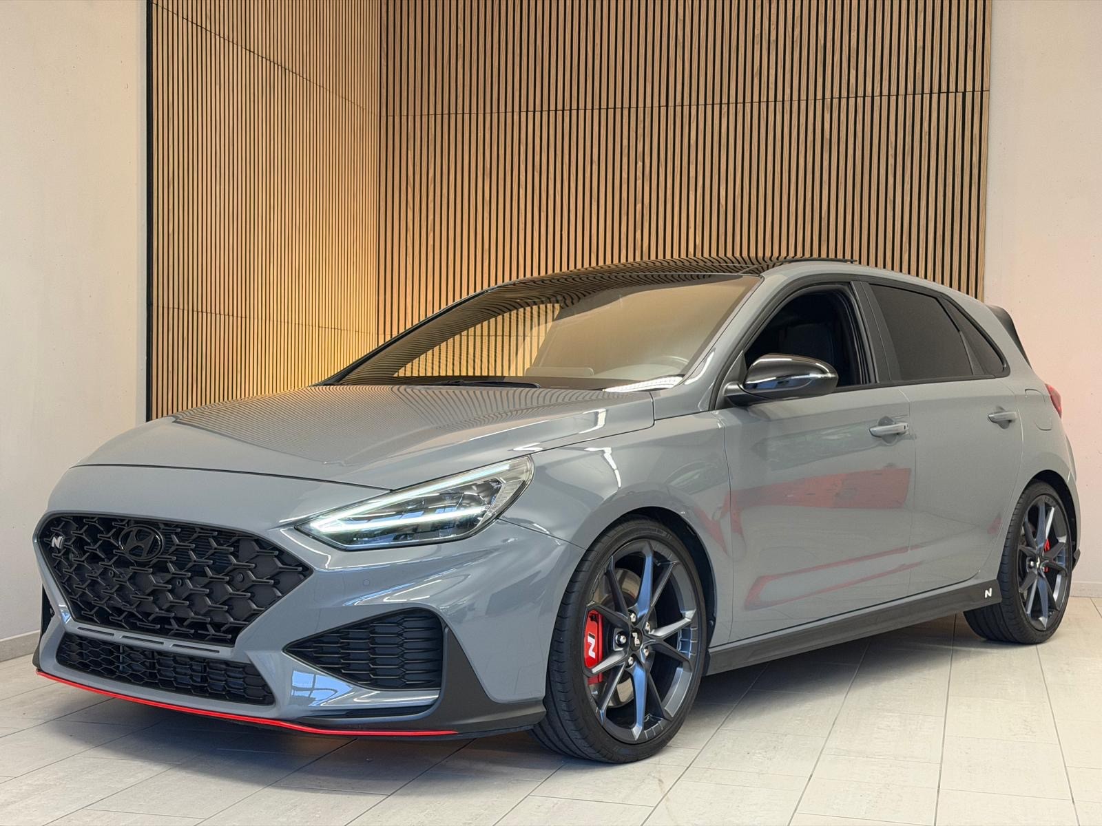 HYUNDAI i30 2.0 T-GDi N PERFORMANCE-showroom-element-1