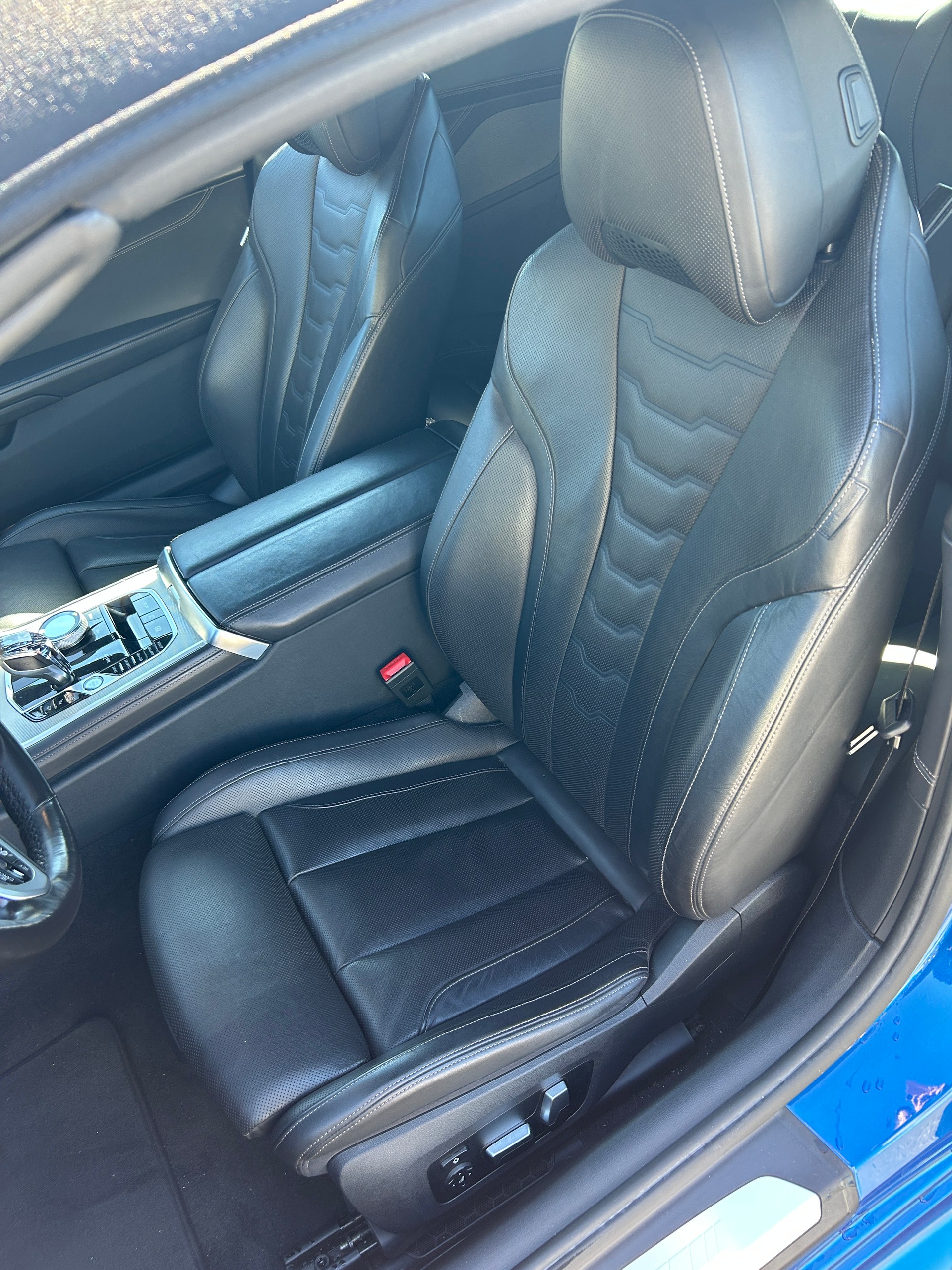 BMW 840i xDrive-image-7