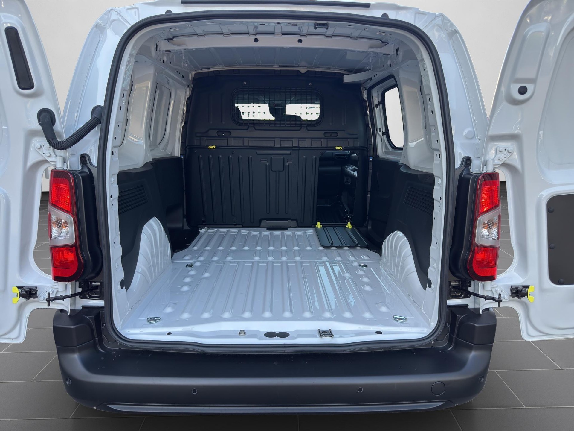 OPEL Combo Cargo 2.0 t 1.2 S/S-image-12
