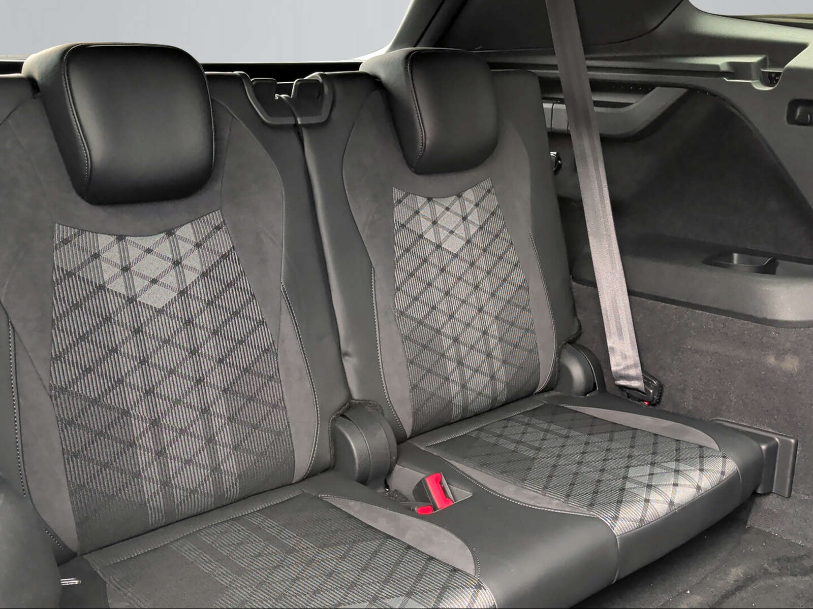 VW Tayron 2.0 TSI United DSG 4Motion-image-8