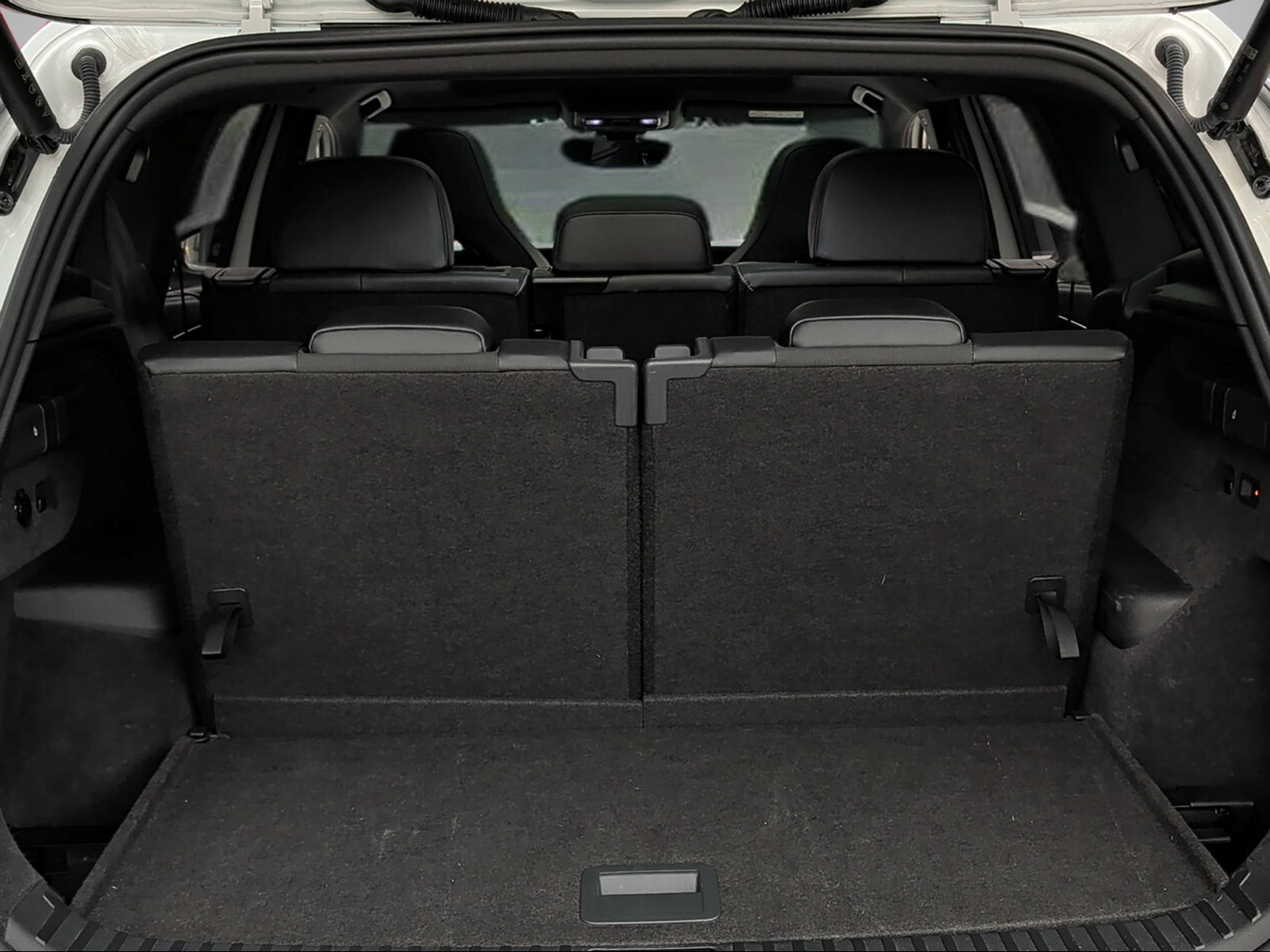 VW Tayron 2.0 TSI United DSG 4Motion-image-9