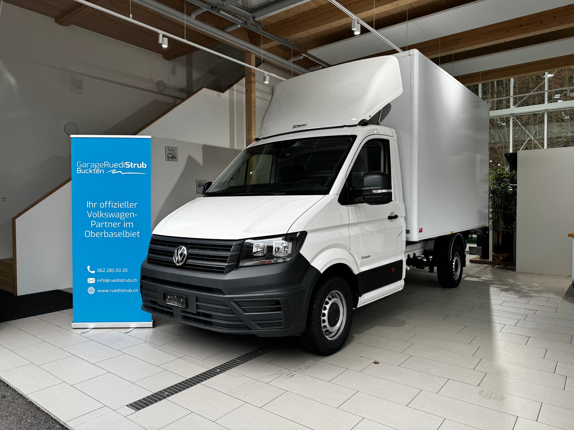 VW Crafter Koffer ChKa 2.0 TDI Aut 163 PS Champion Heavy Duty-image-0