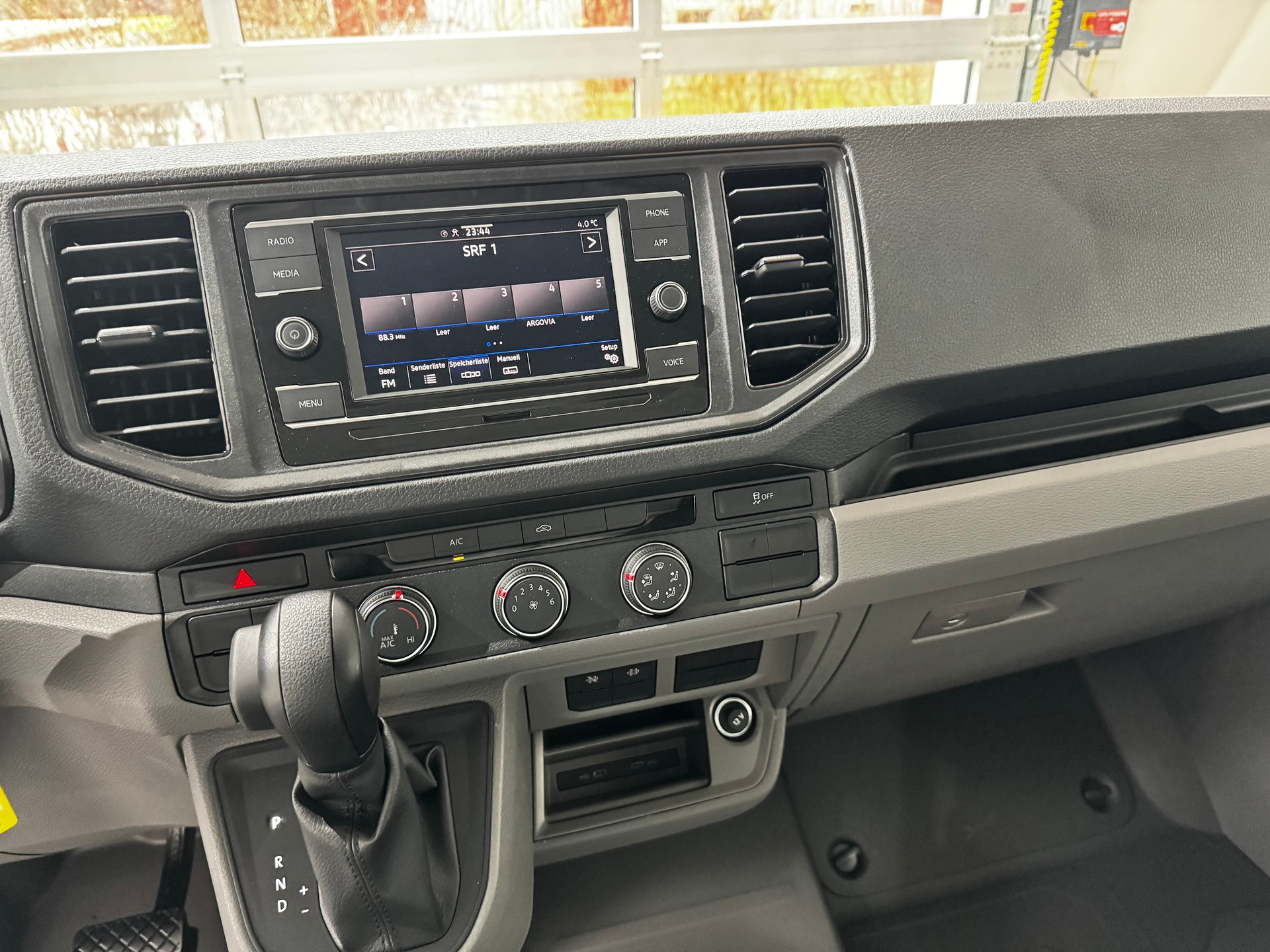 VW Crafter Koffer ChKa 2.0 TDI Aut 163 PS Champion Heavy Duty-image-6