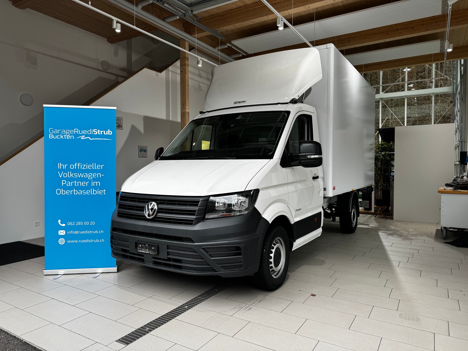 VW Crafter Koffer ChKa 2.0 TDI Aut 163 PS Champion Heavy Duty-image-1