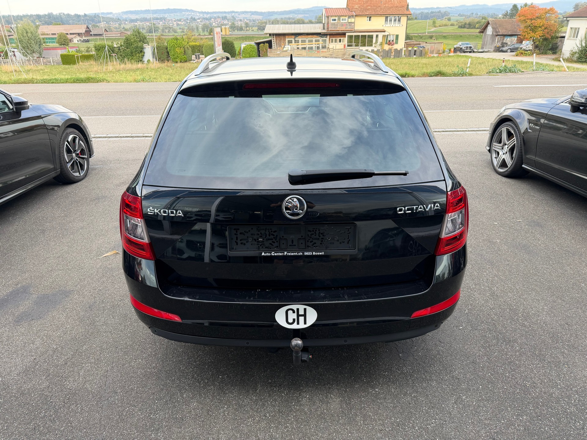 SKODA Octavia Combi 1.4 TSI Swiss Edition DSG-image-3
