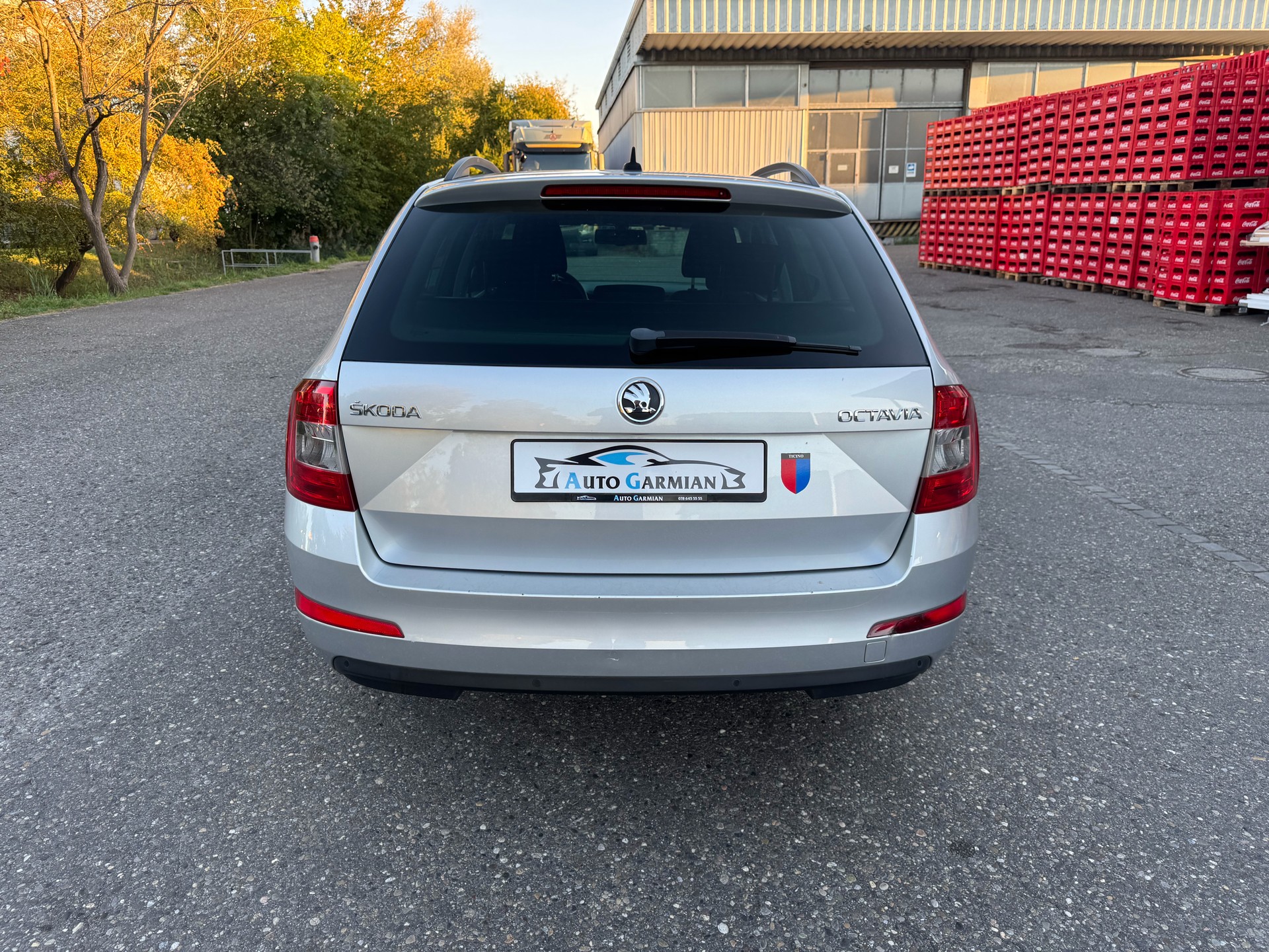 SKODA Octavia Combi 1.6 TDI Ambition DSG-image-3