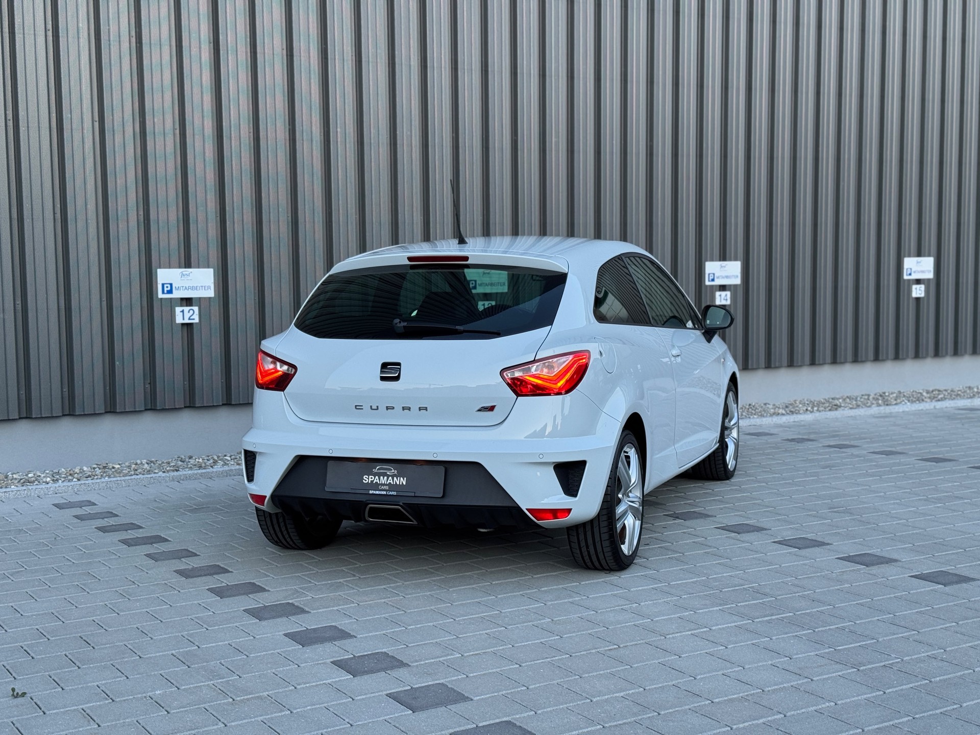 SEAT Ibiza FR 1.4 TSI Cupra DSG-image-6