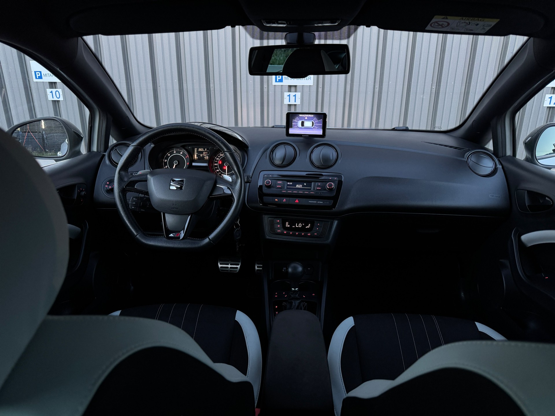 SEAT Ibiza FR 1.4 TSI Cupra DSG-image-14