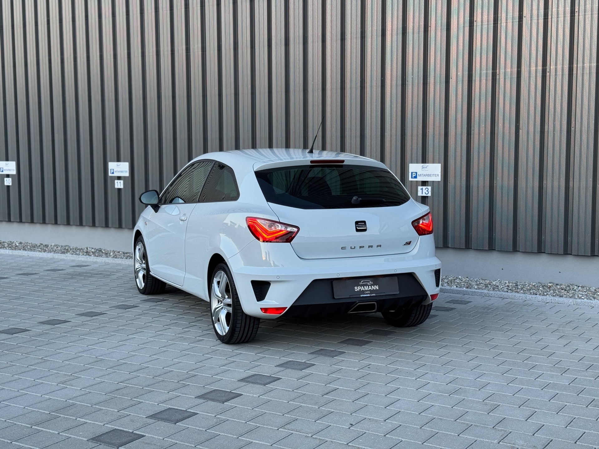 SEAT Ibiza FR 1.4 TSI Cupra DSG-image-5