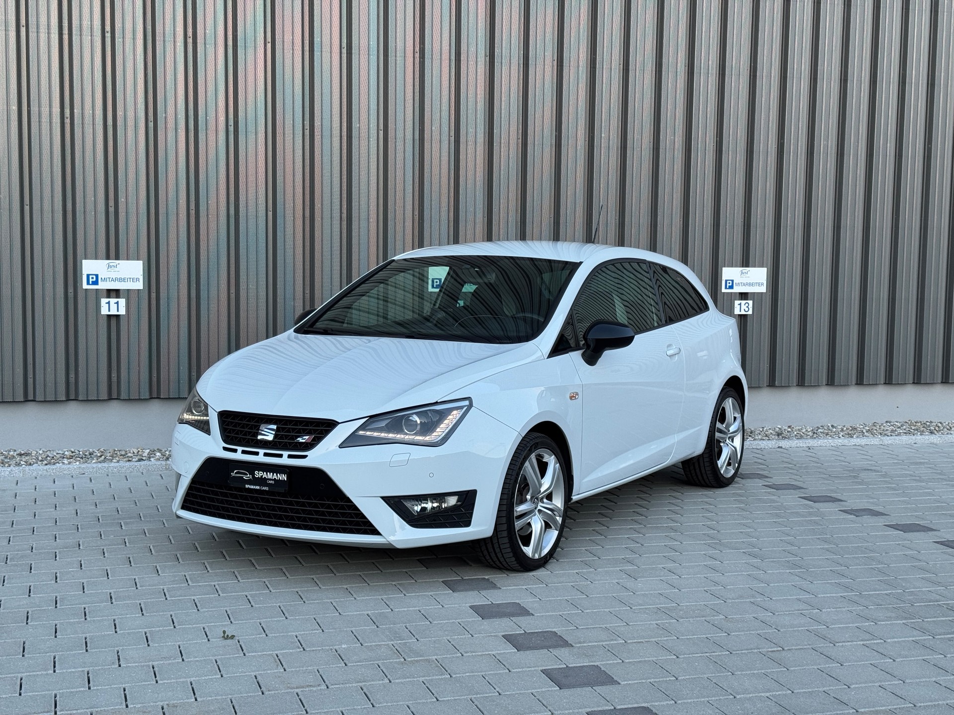 SEAT Ibiza FR 1.4 TSI Cupra DSG-image-0
