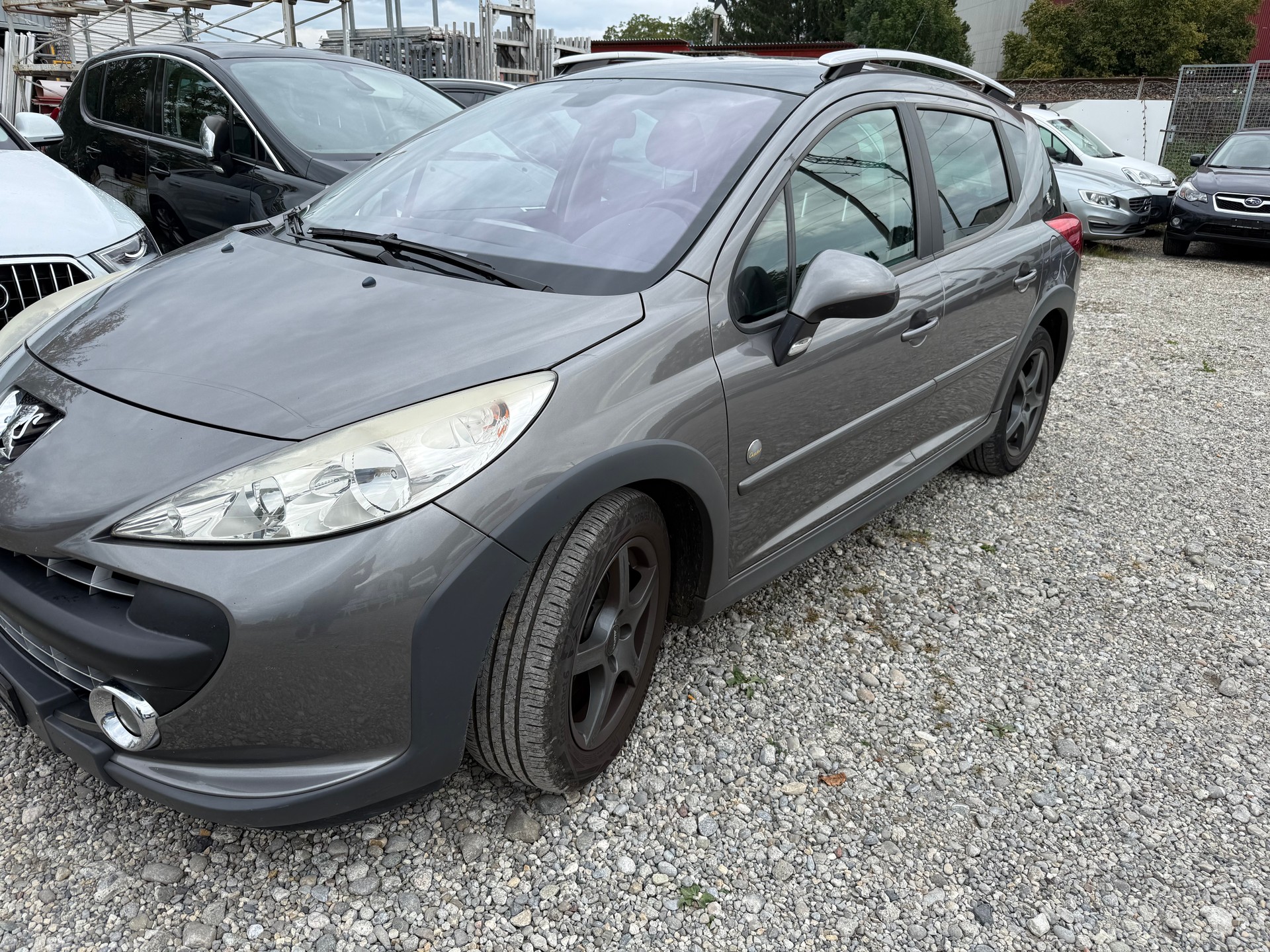 PEUGEOT 207 SW 1.6 16V Outdoor-image-4