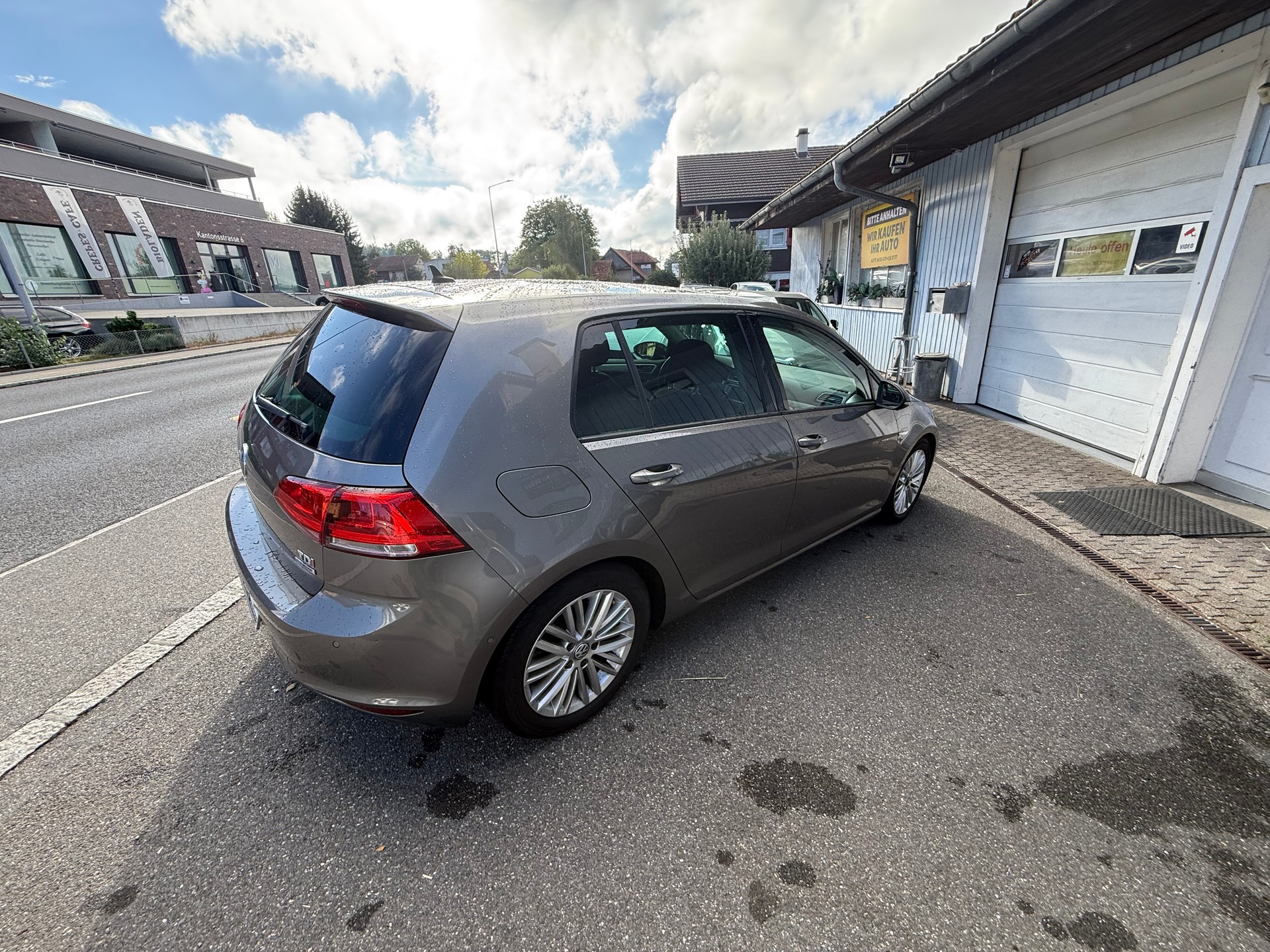 VW Golf Variant 1.6 TDI BMT Comfortline DSG-image-3