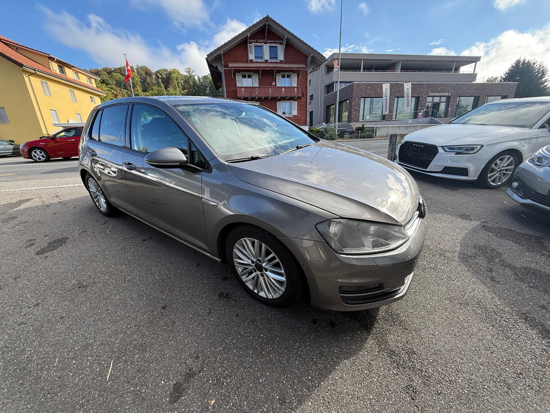 VW Golf Variant 1.6 TDI BMT Comfortline DSG-image-2