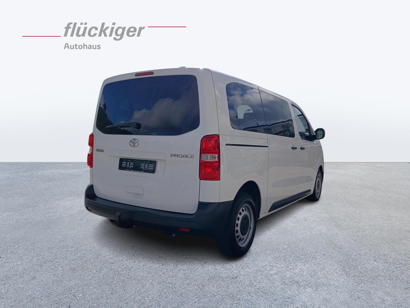 TOYOTA PROACE Kombi L1 1.6 D Combi-image-4