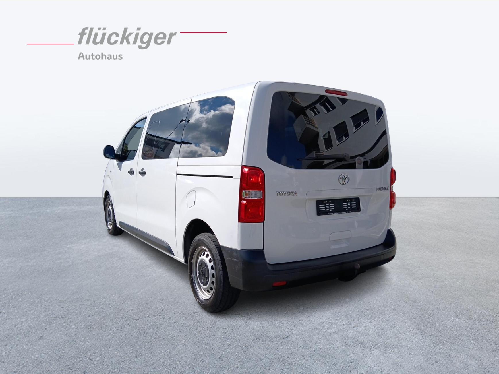 TOYOTA PROACE Kombi L1 1.6 D Combi-image-2