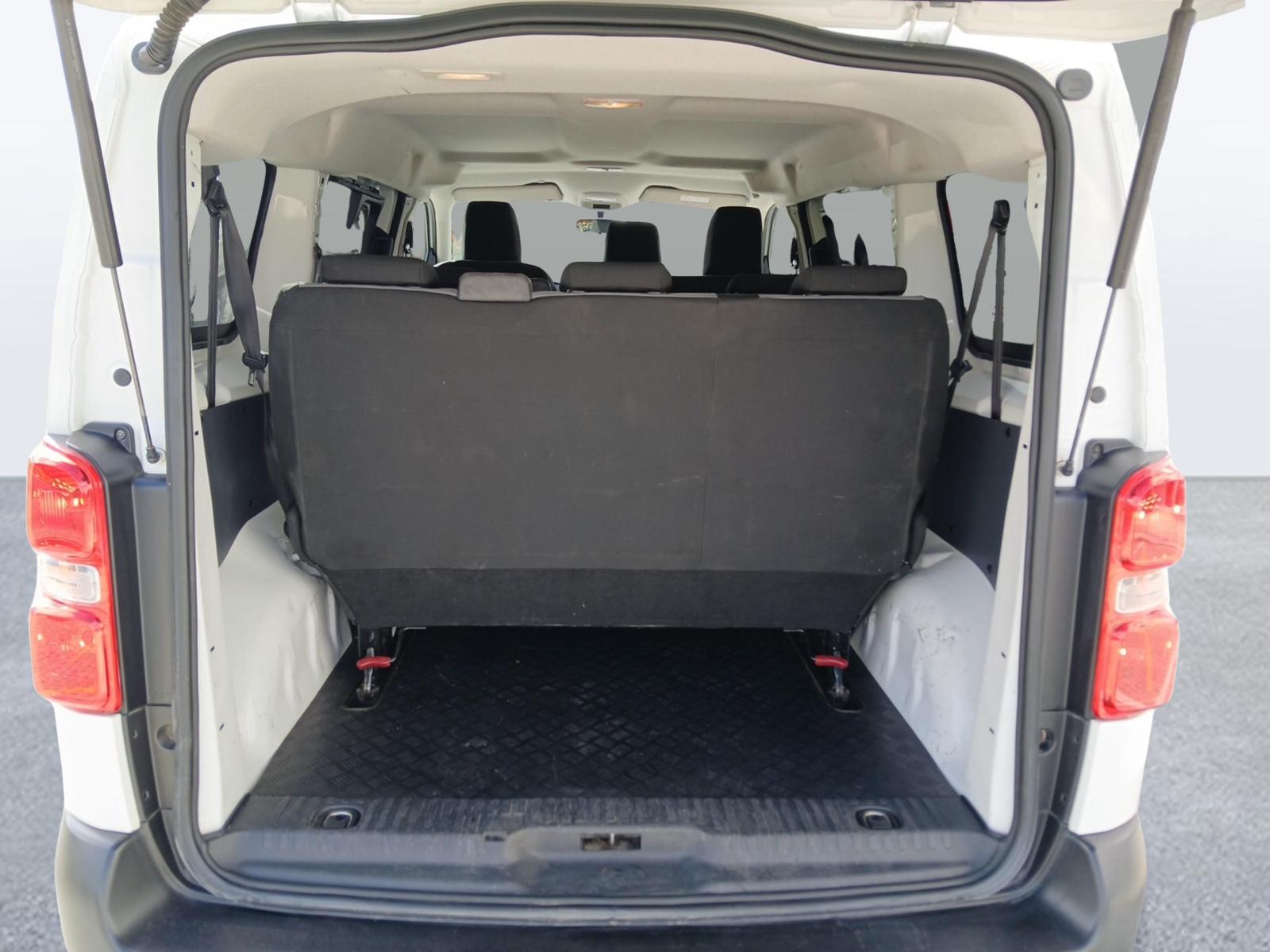 TOYOTA PROACE Kombi L1 1.6 D Combi-image-10