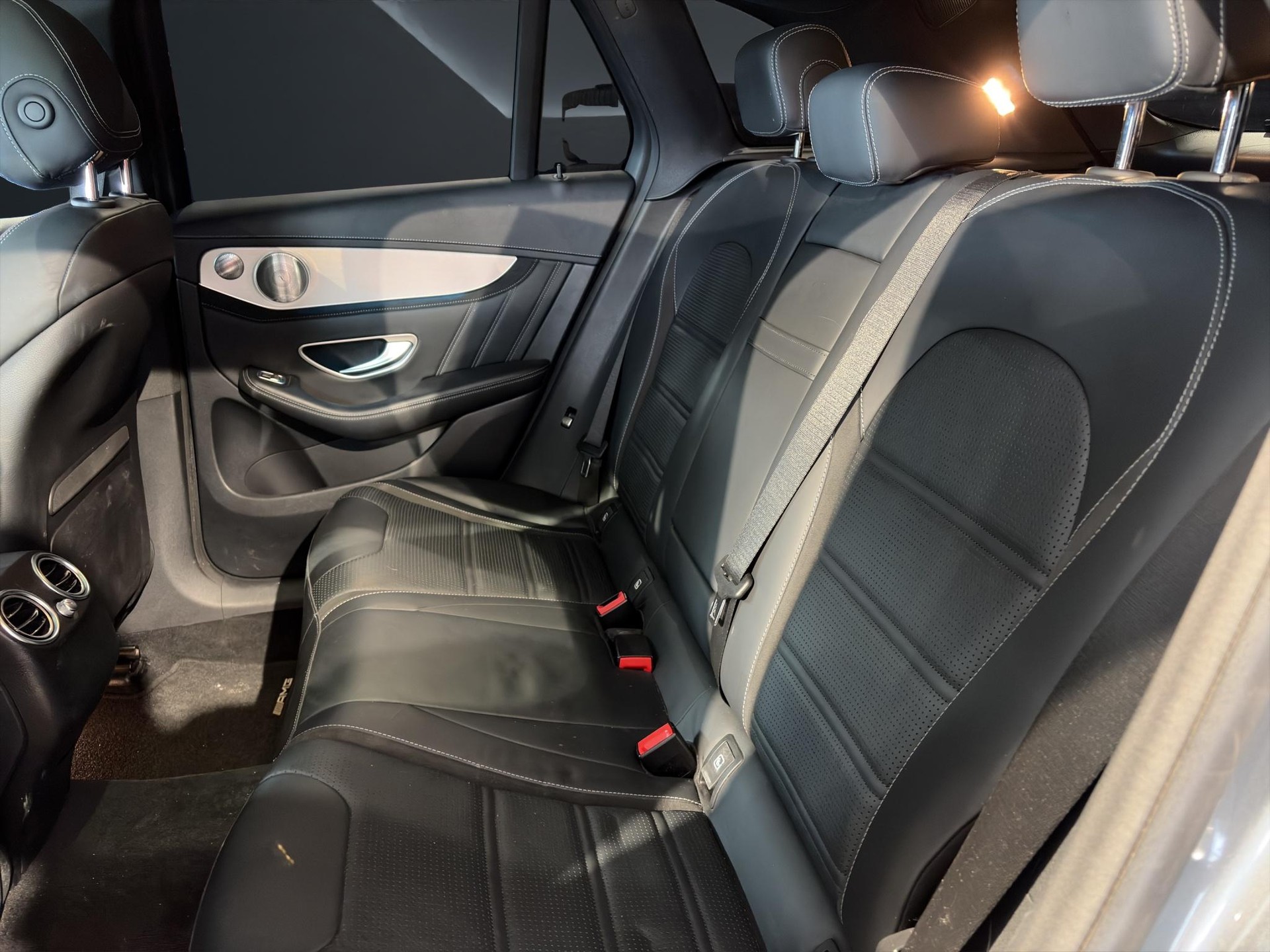 MERCEDES-BENZ GLC 63 S AMG 4m+-image-12