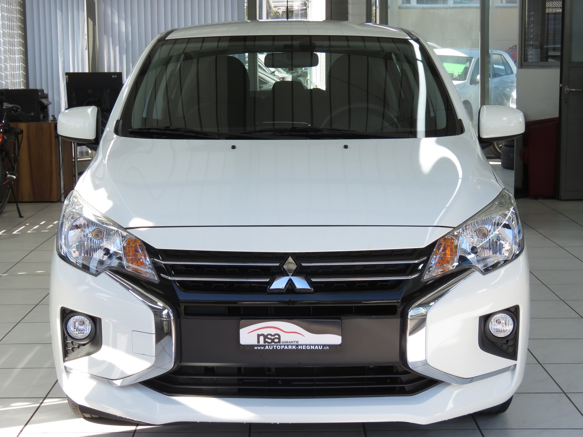 MITSUBISHI Space Star 1.2 CVT Value Automat-image-1