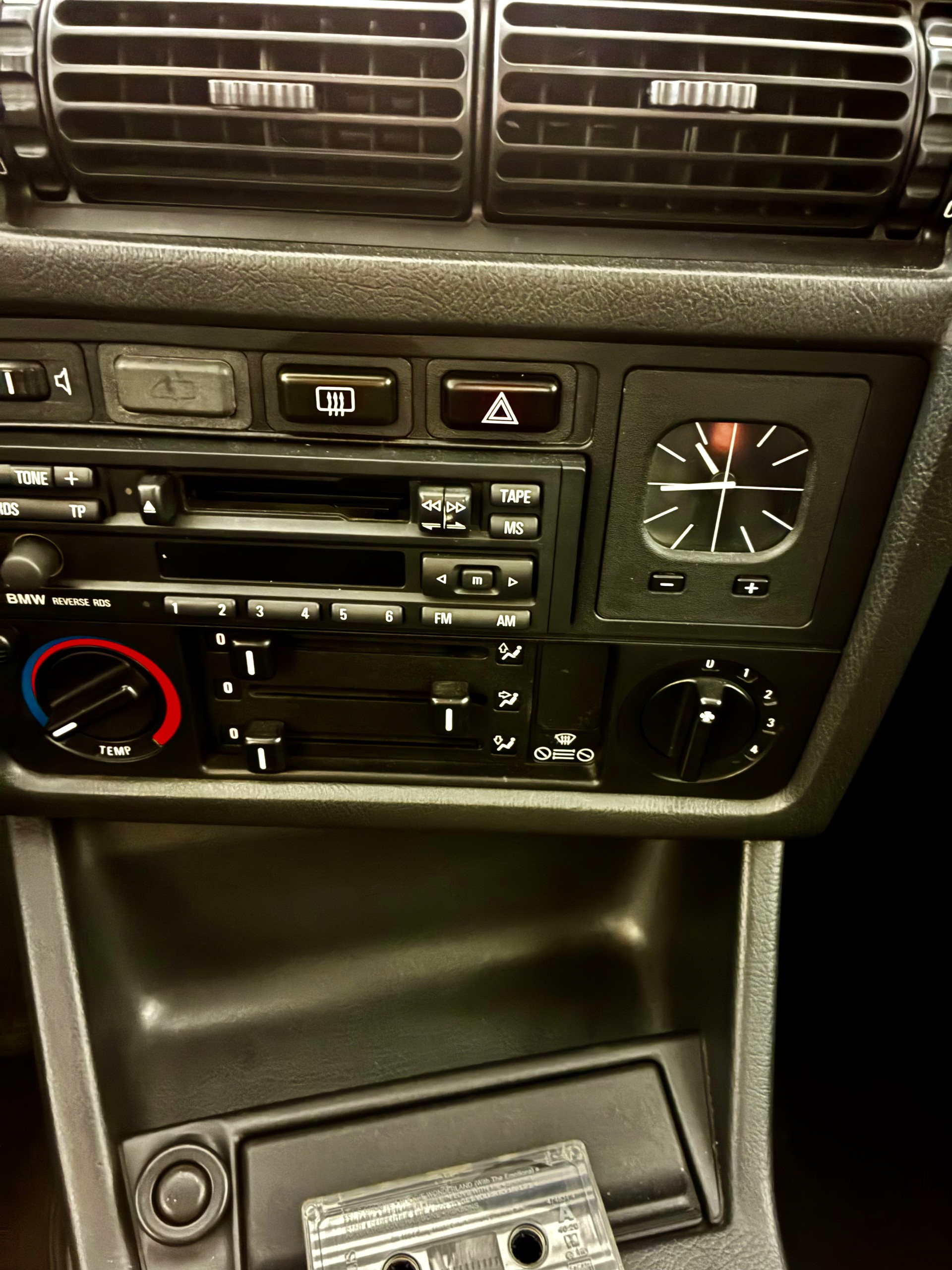 BMW 325-image-5