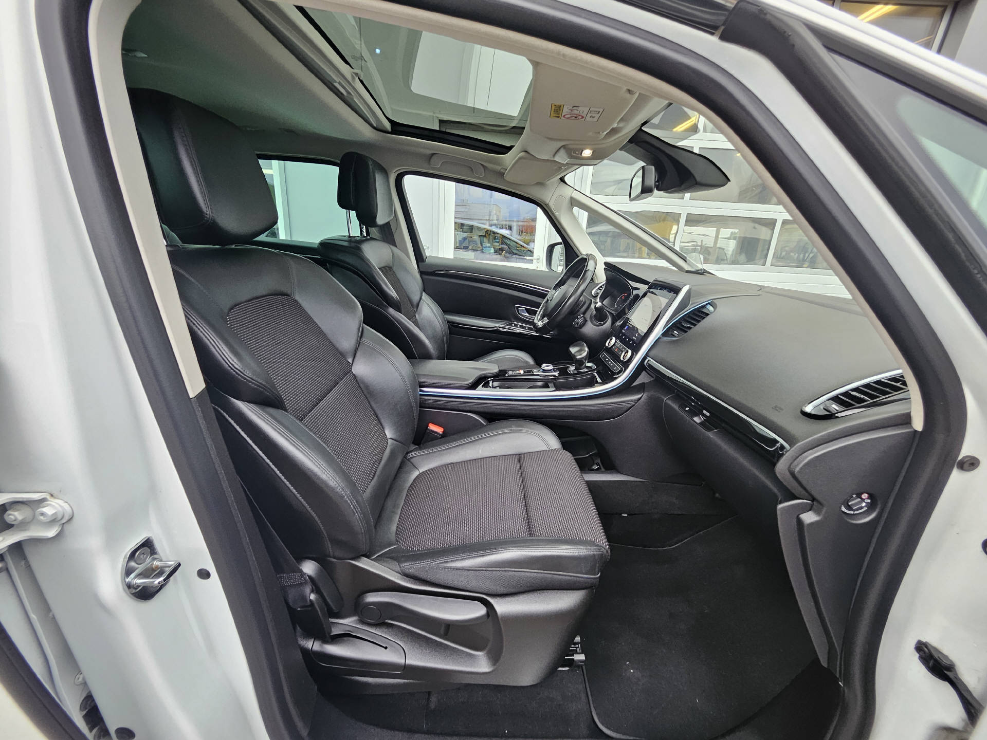RENAULT Espace 2.0 Blue dCi Intens EDC* Frisch ab MFK * Servicegepflegt * Rückfahrkamera * ACC *-image-13