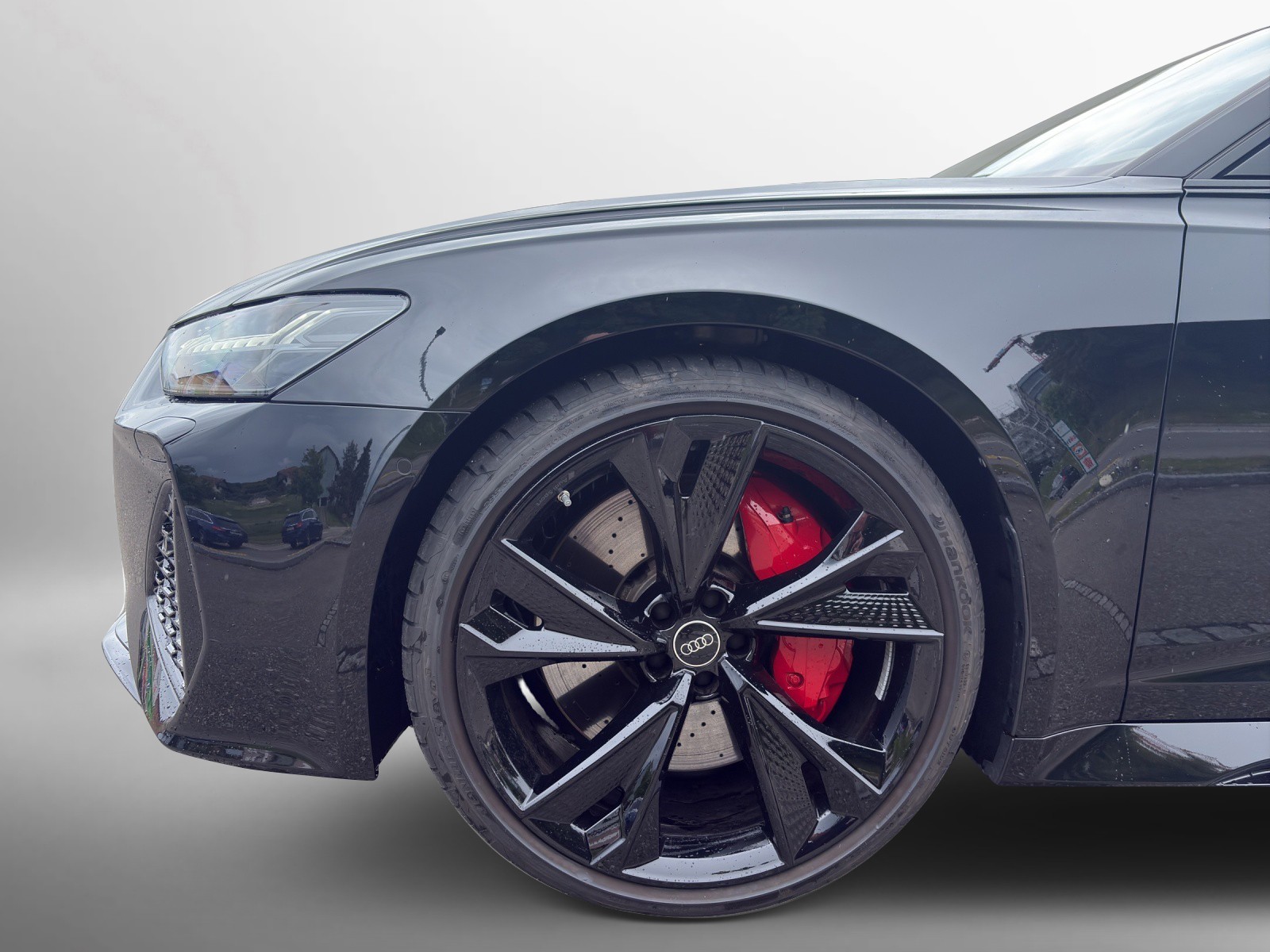 AUDI RS6 Avant 4.0 TFSI V8 quattro-image-1