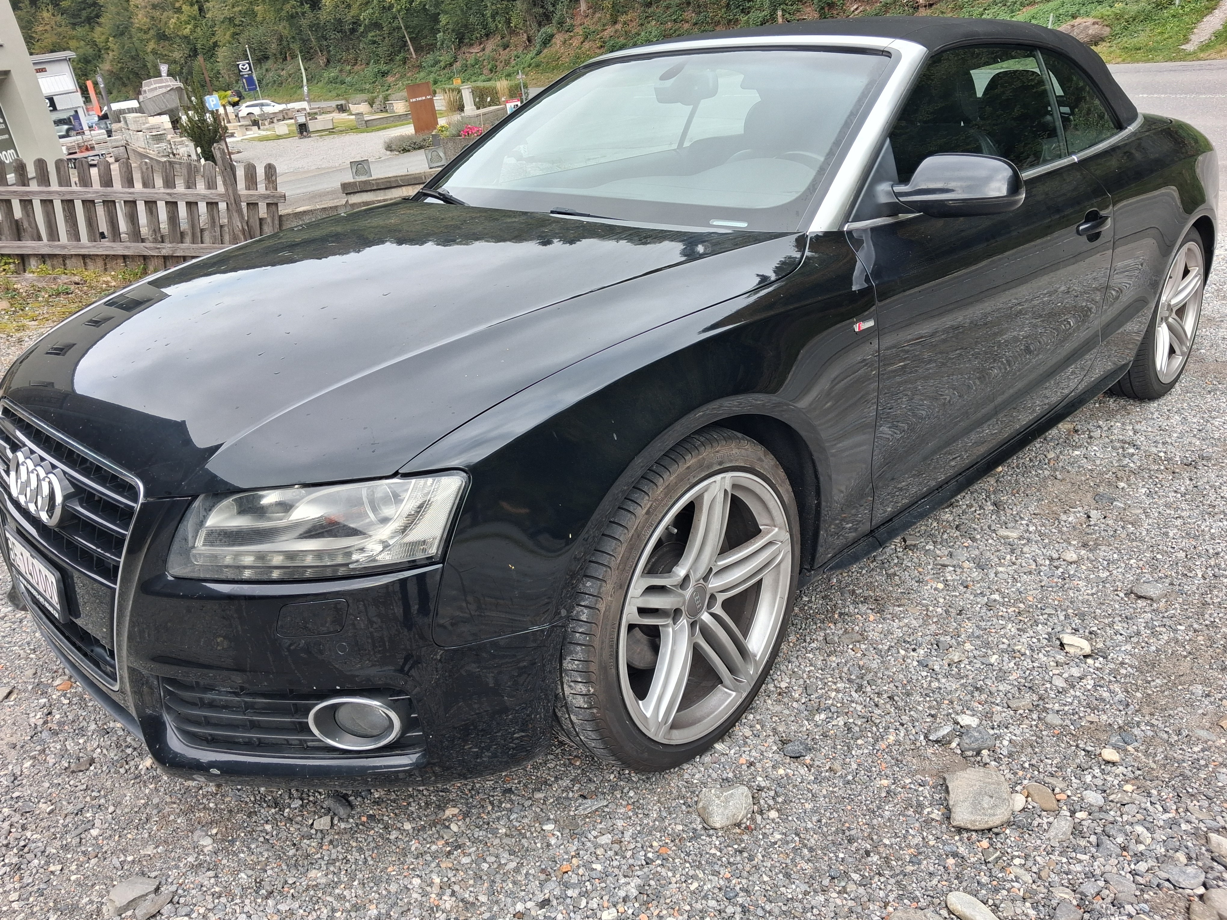 Car photo
