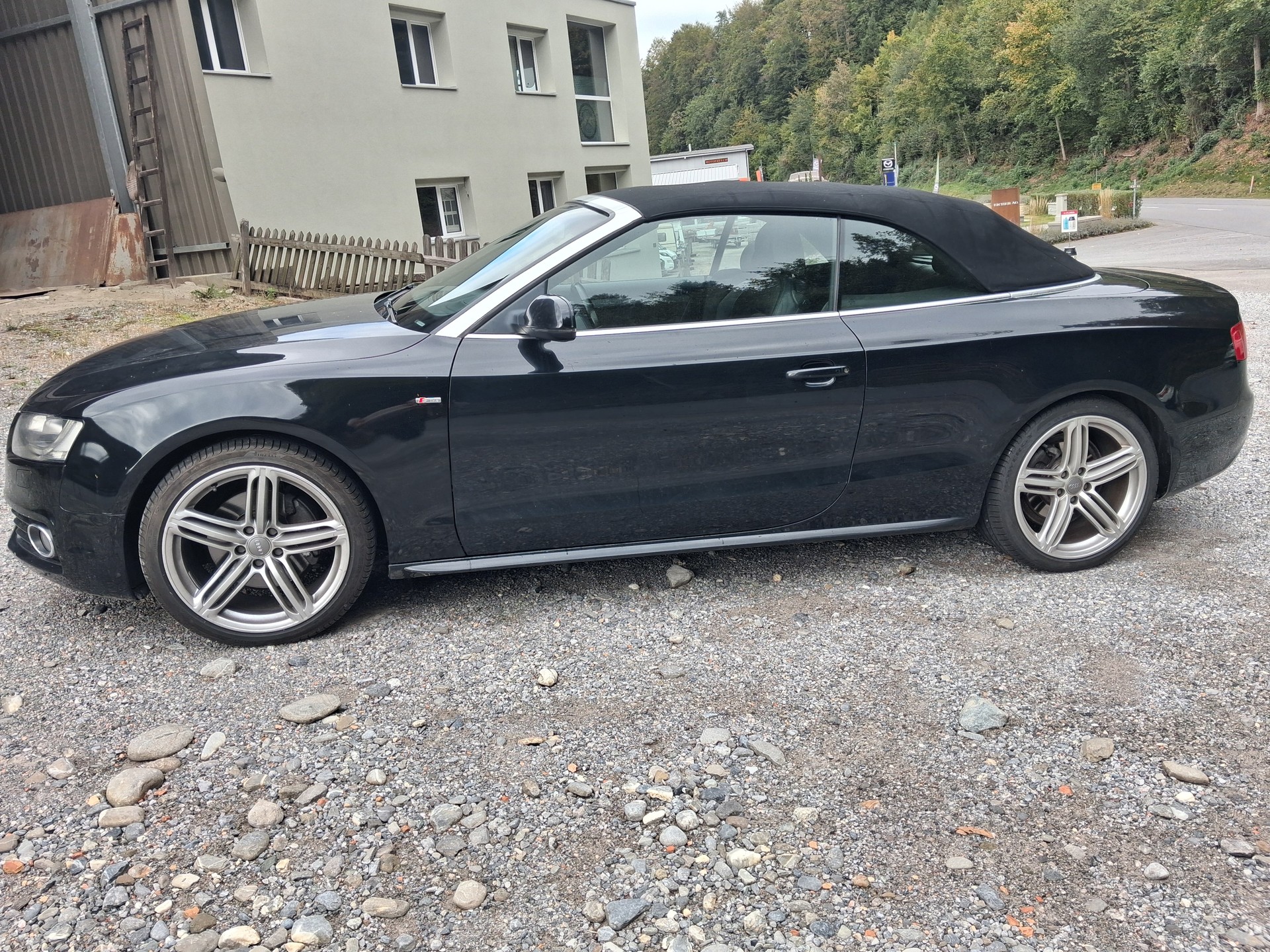 AUDI A5 Cabriolet 3.0 TDI quattro S-tronic-image-3