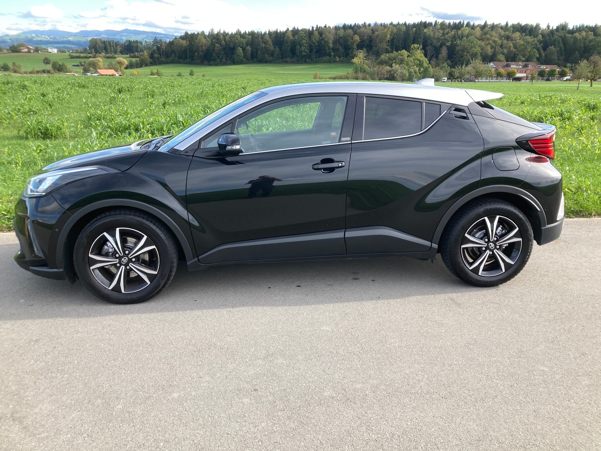 TOYOTA C-HR 2.0 HSD CVT Move-image-4