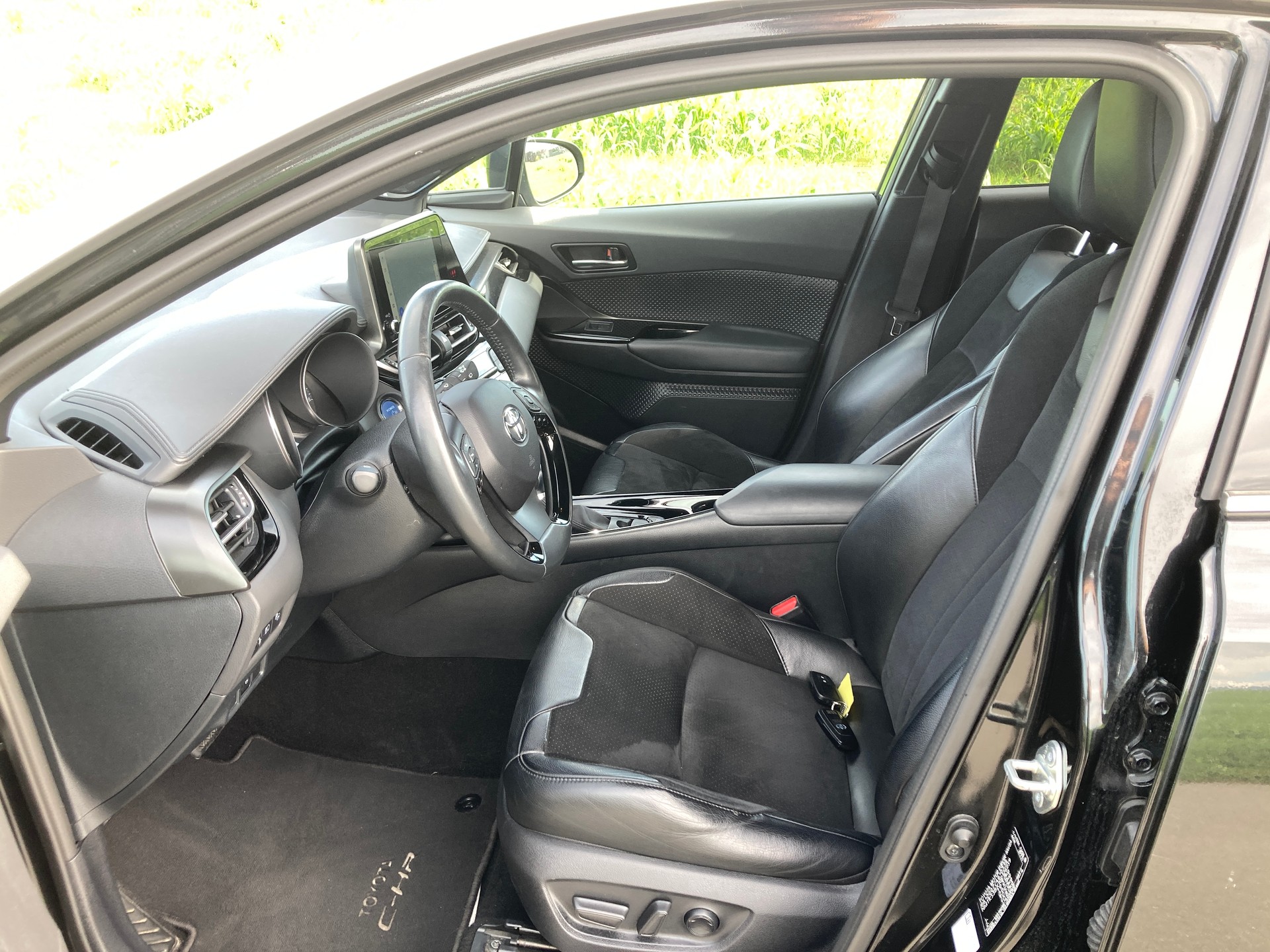 TOYOTA C-HR 2.0 HSD CVT Move-image-8