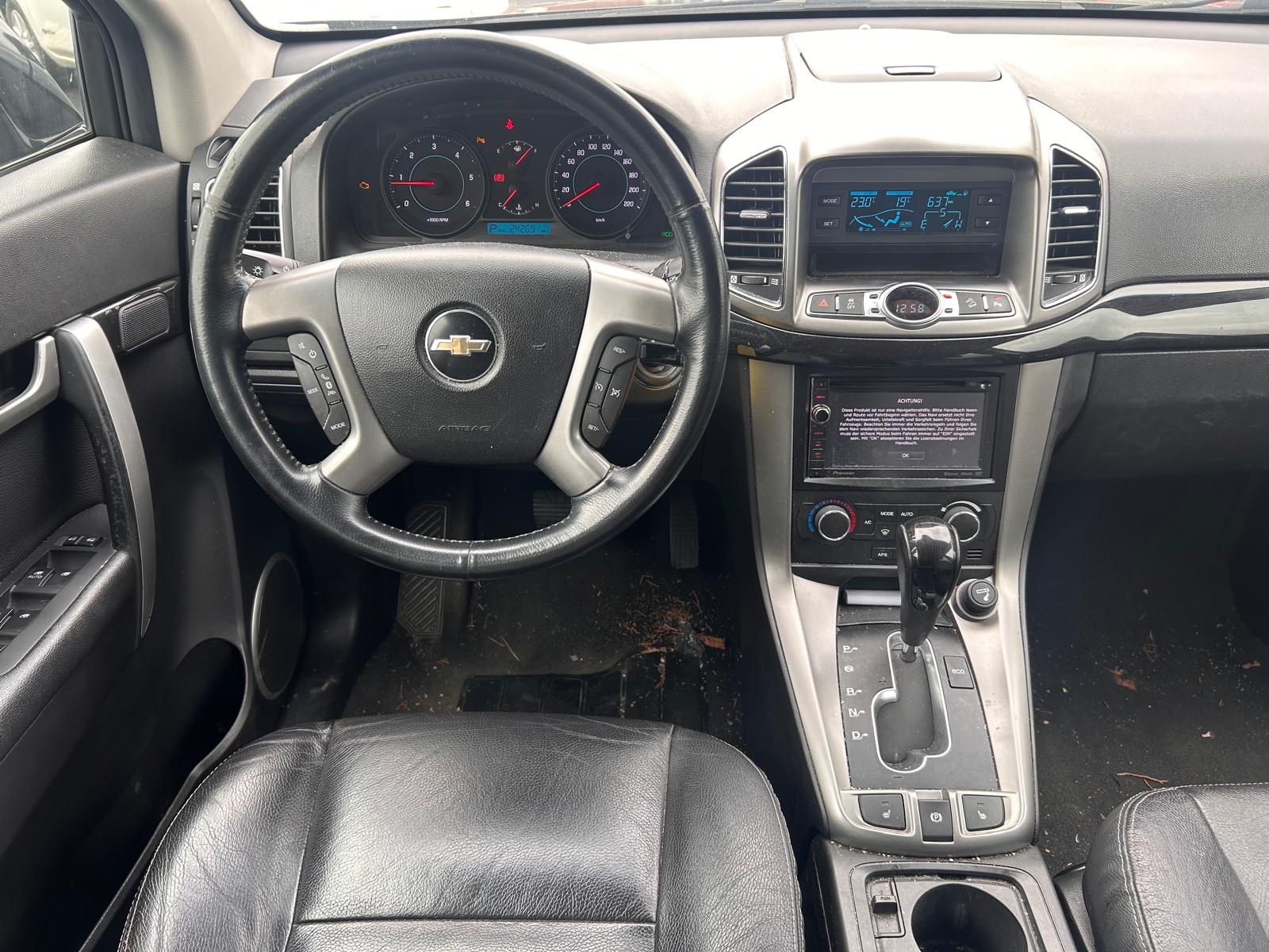 CHEVROLET Captiva 2.2 VCDi LT 4WD Automatic-image-17