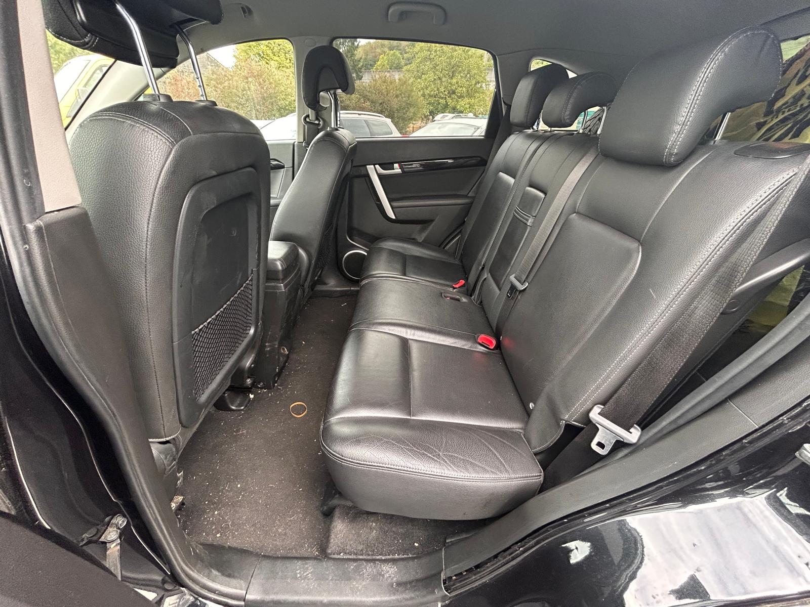 CHEVROLET Captiva 2.2 VCDi LT 4WD Automatic-image-13