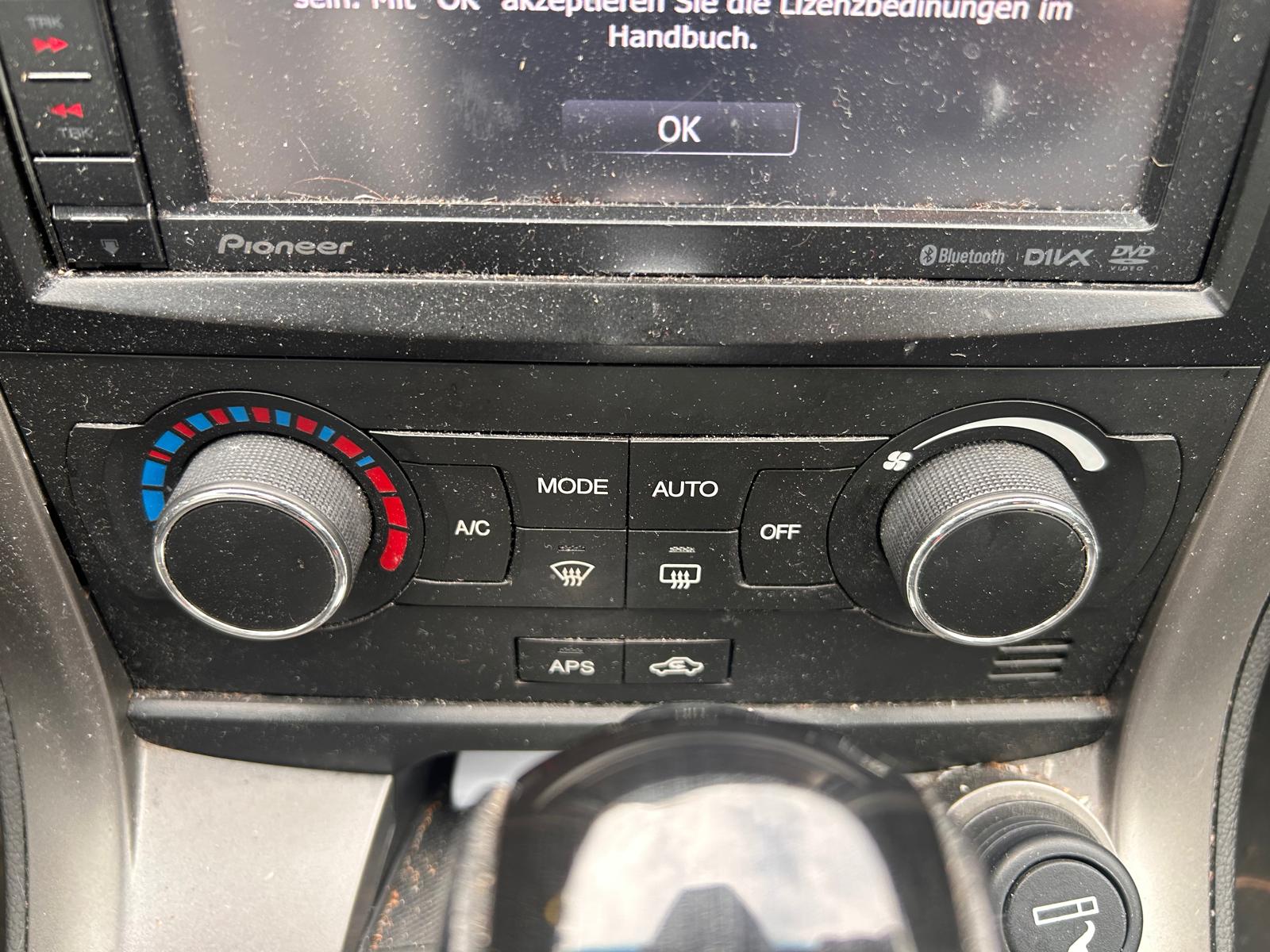 CHEVROLET Captiva 2.2 VCDi LT 4WD Automatic-image-23