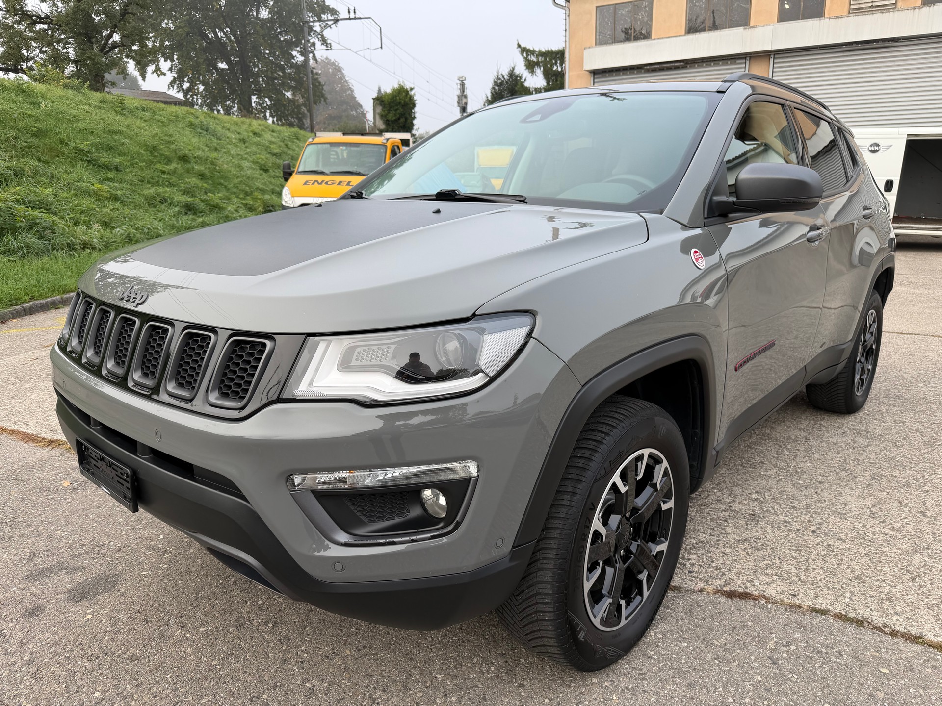 JEEP Compass 1.3 T PHEV Trailhawk AWD-image-0