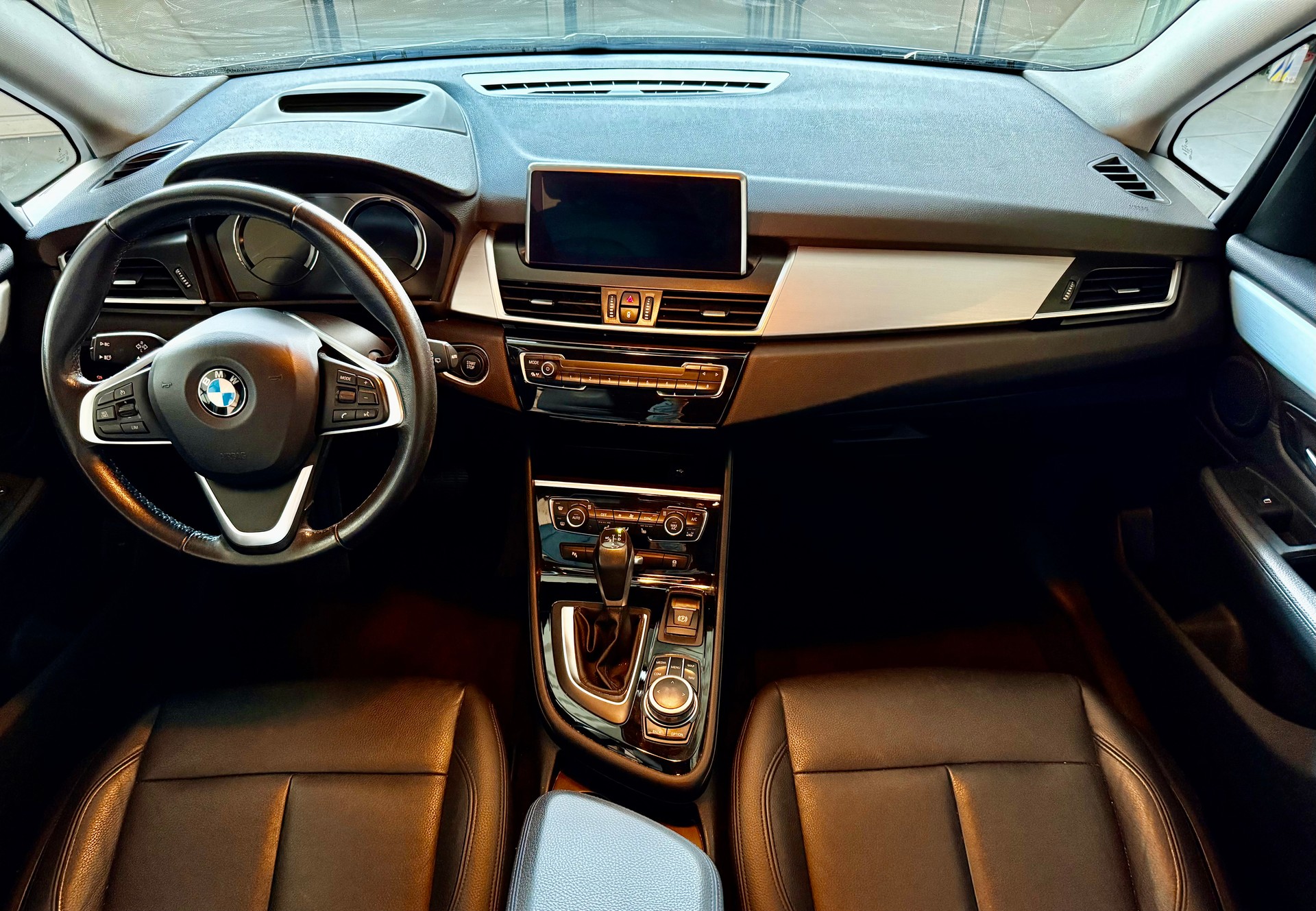 BMW 225xe iPerformance Sport Active Tourer Steptronic-image-4