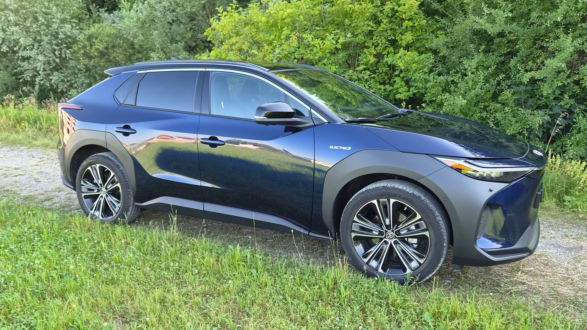 TOYOTA Premium AWD