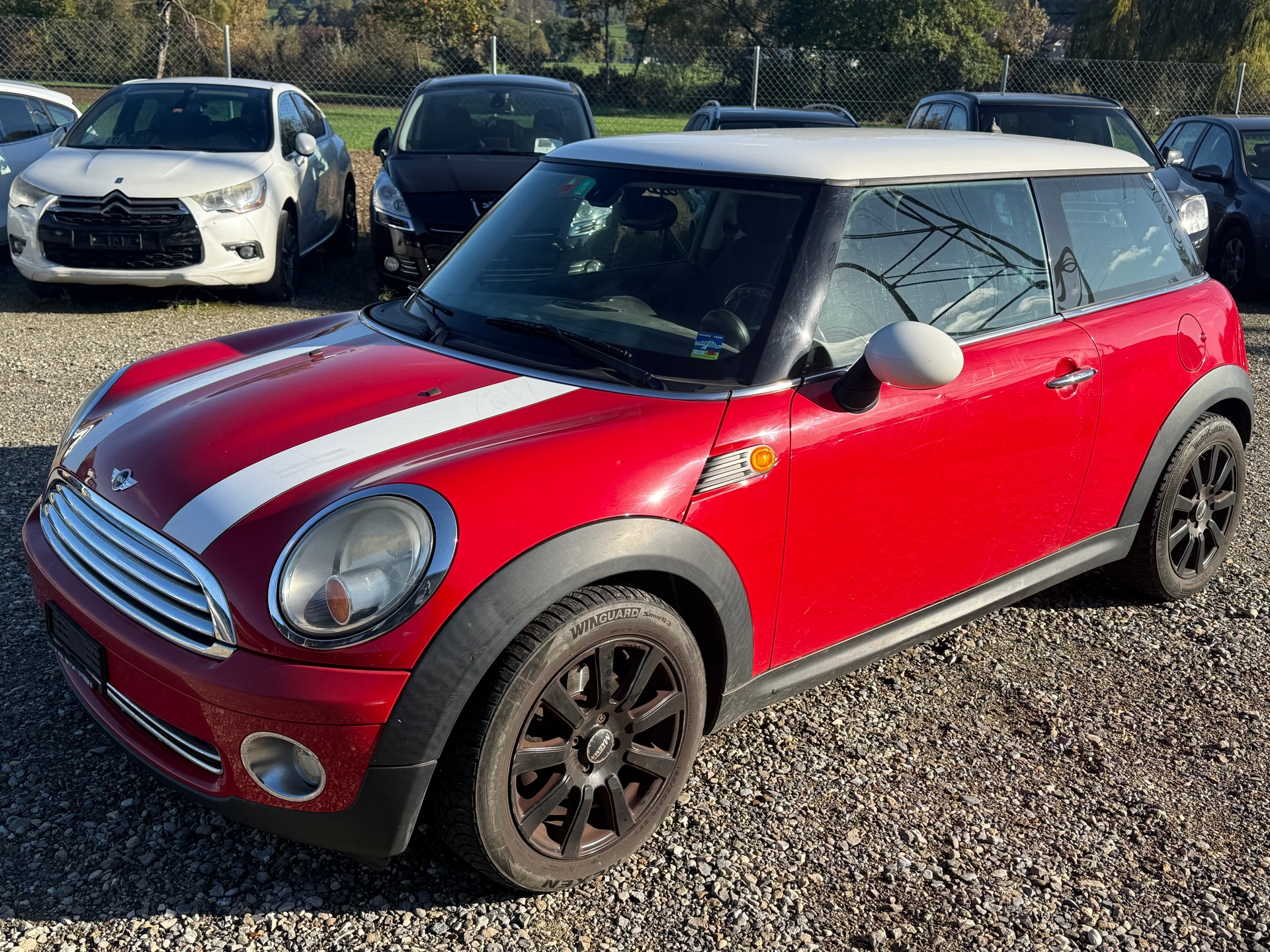 MINI Cooper-image-1