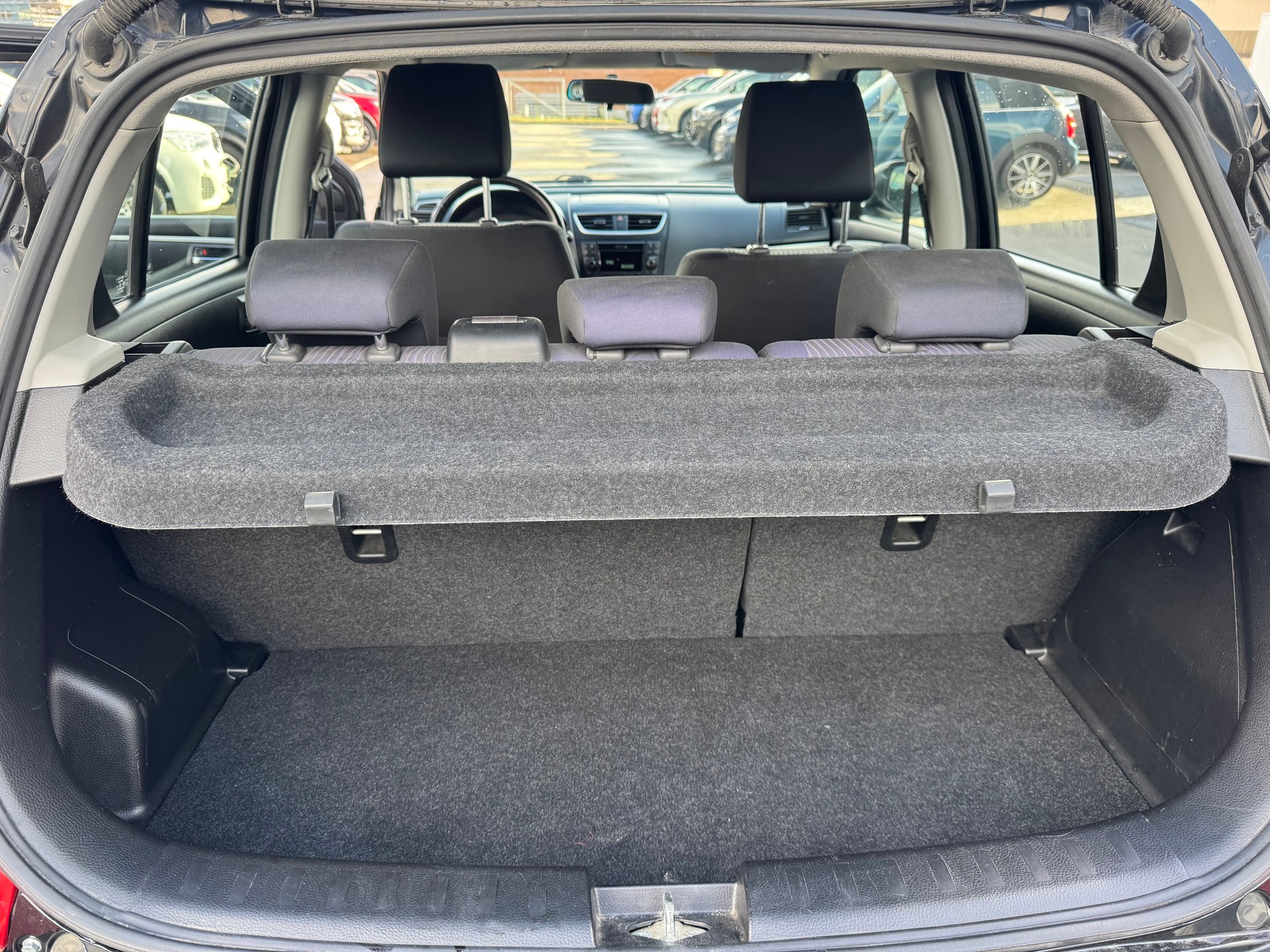 SUZUKI Swift 1.2i 16V GL Top 4x4-image-6